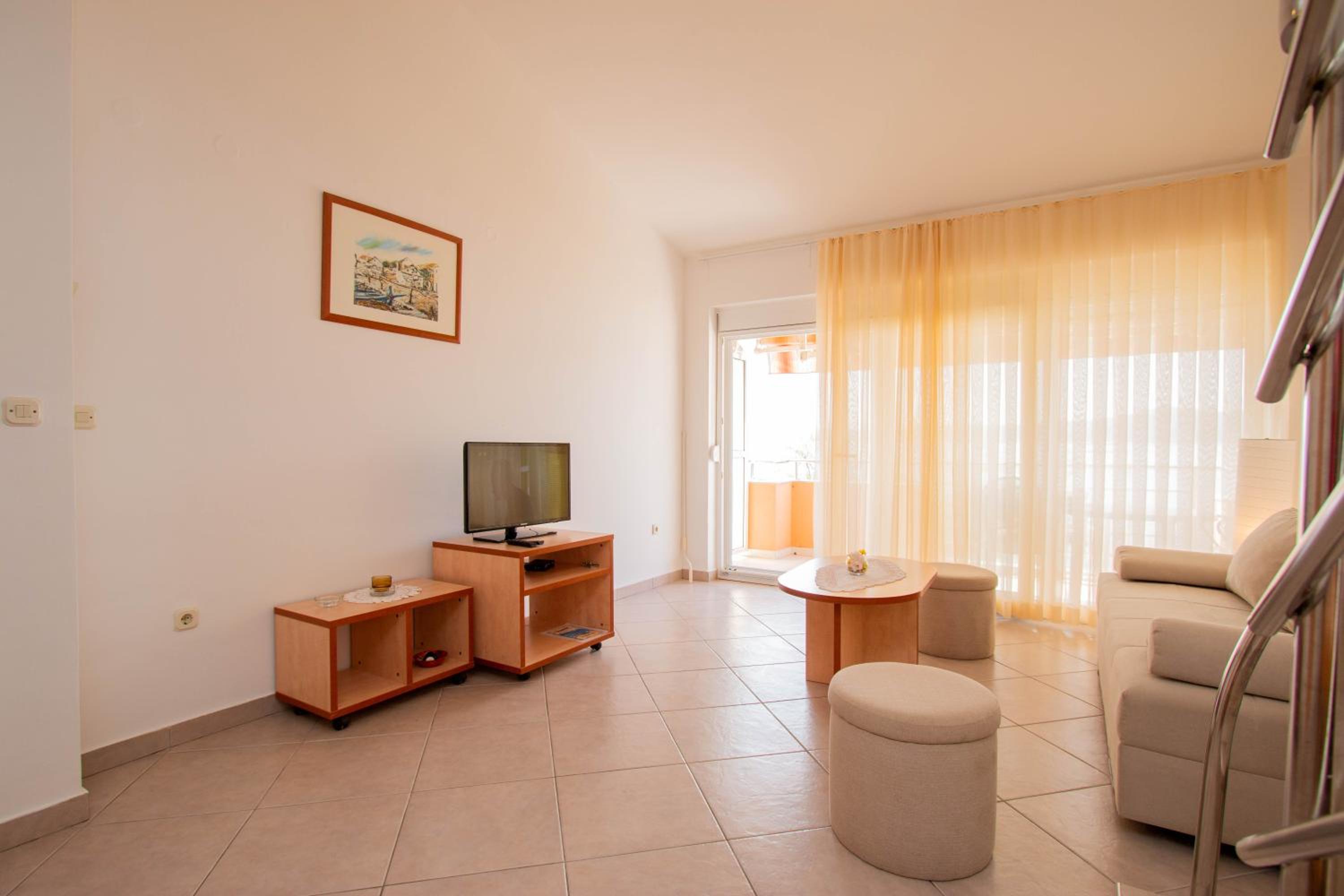 Apartment with Sea View photo 3