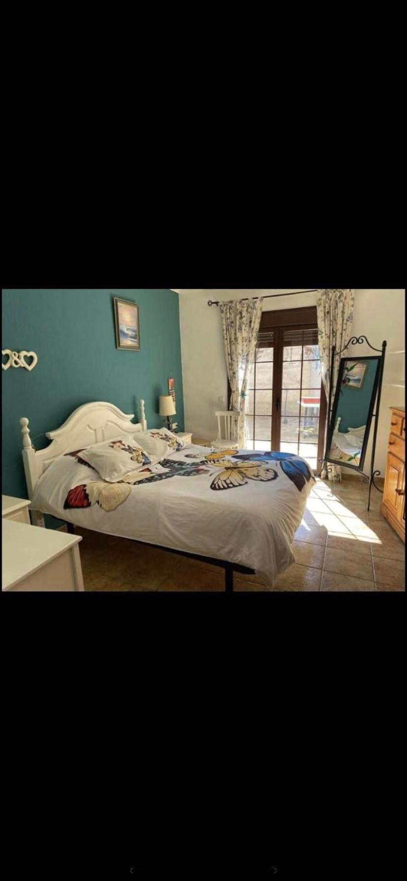 Casa de tres habitaciones