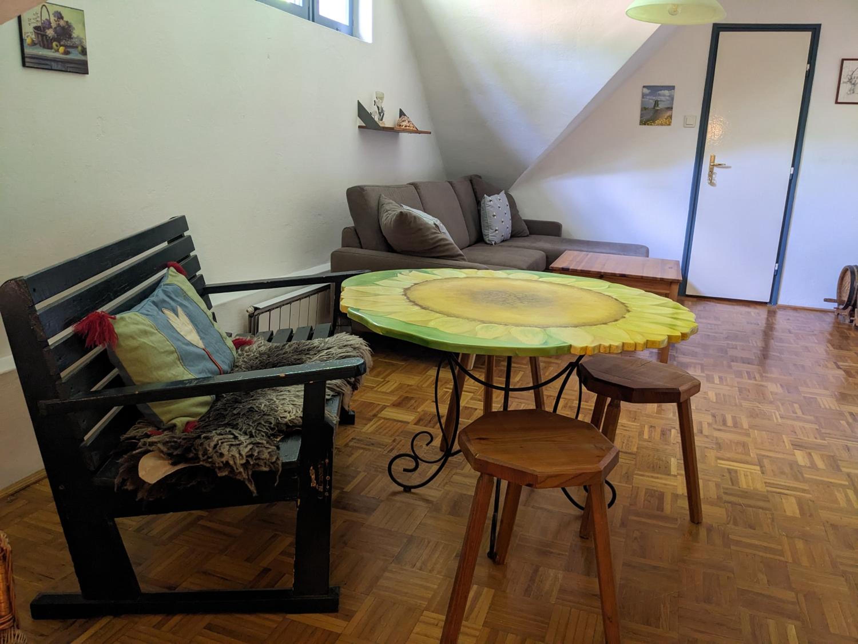Three-Bedroom Apartment photo 3