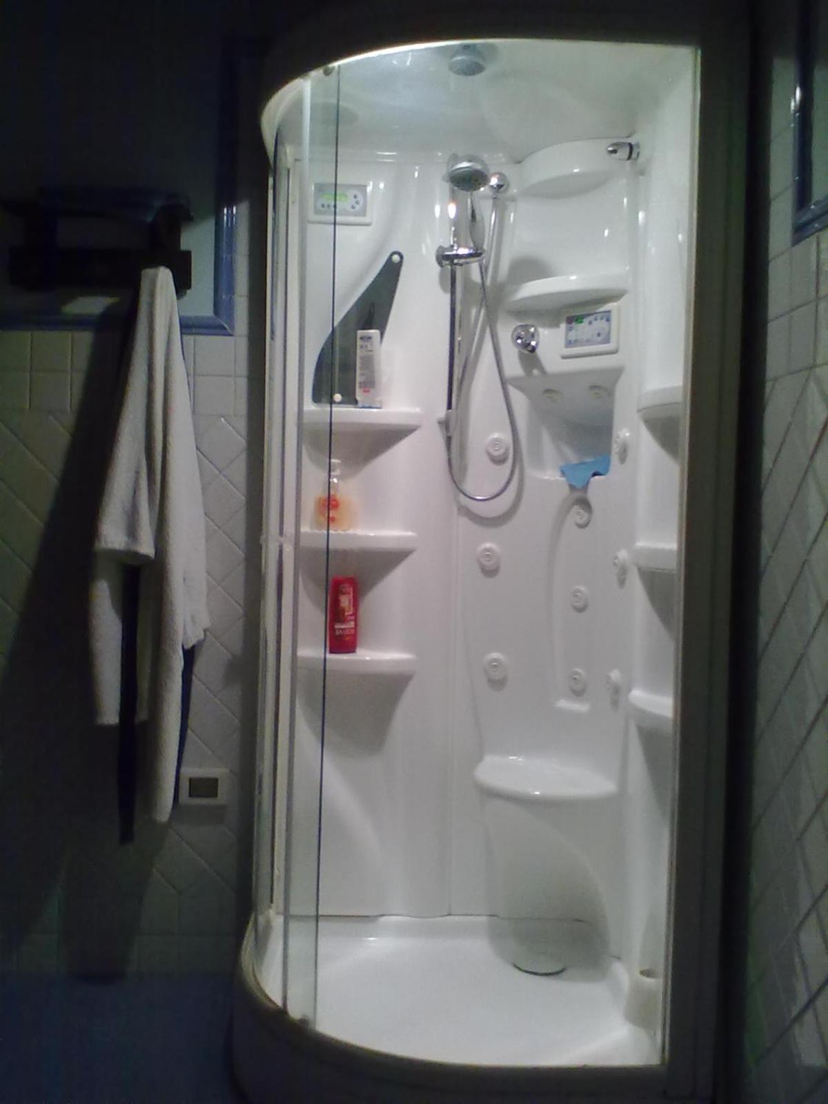 Triple Room - Photo 9