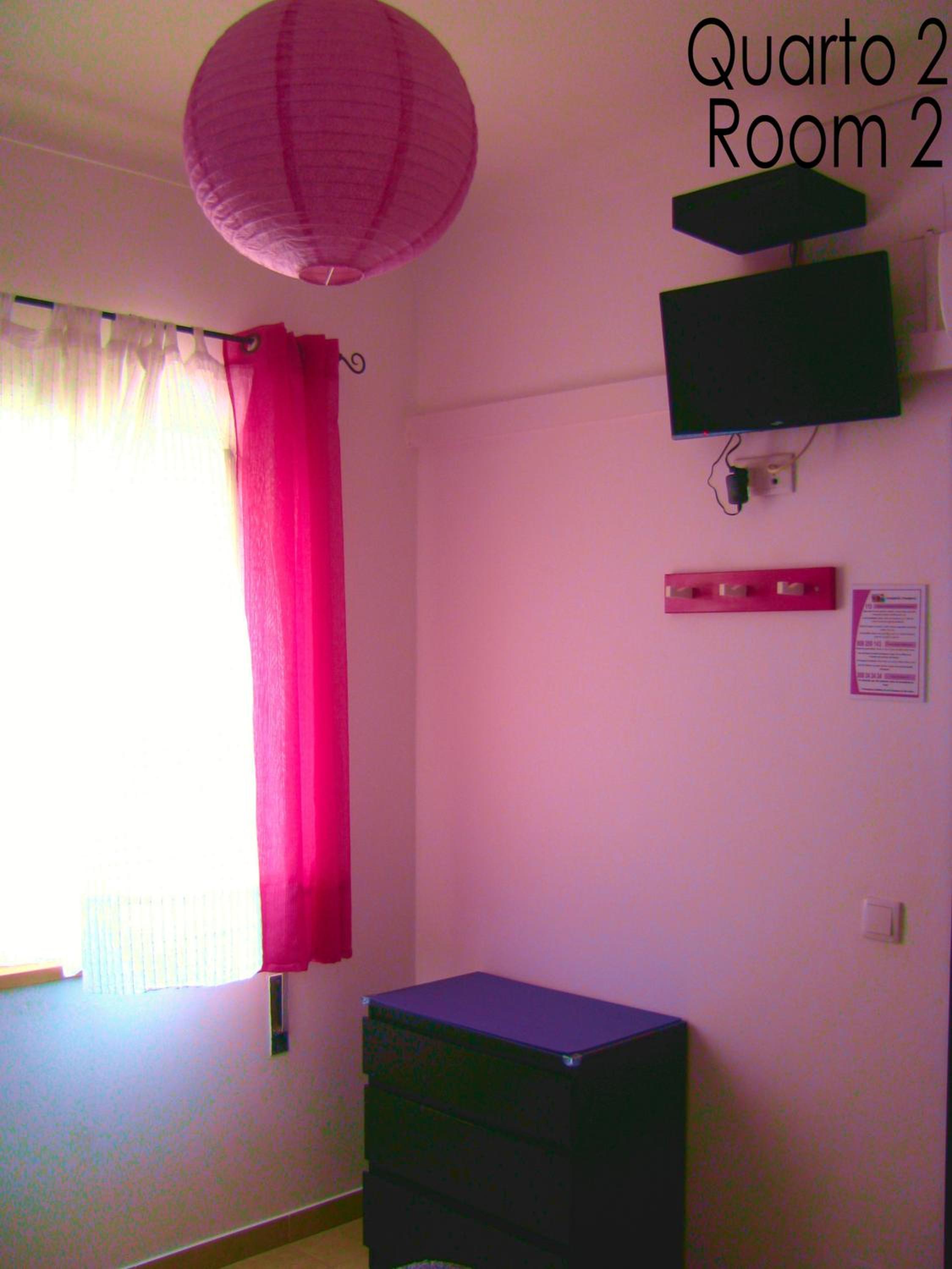 Double Room - Photo 8