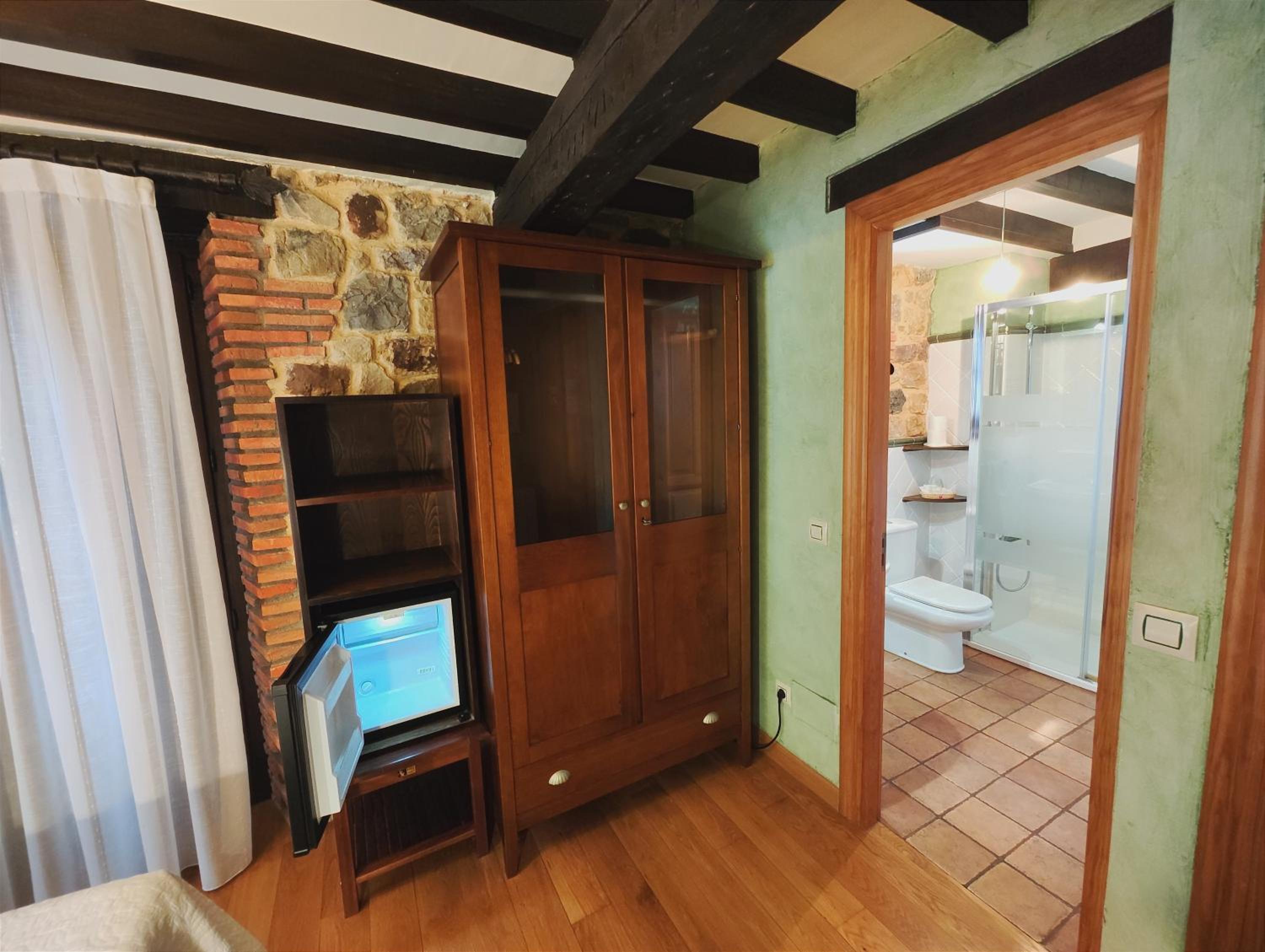 Double or Twin Room photo 2