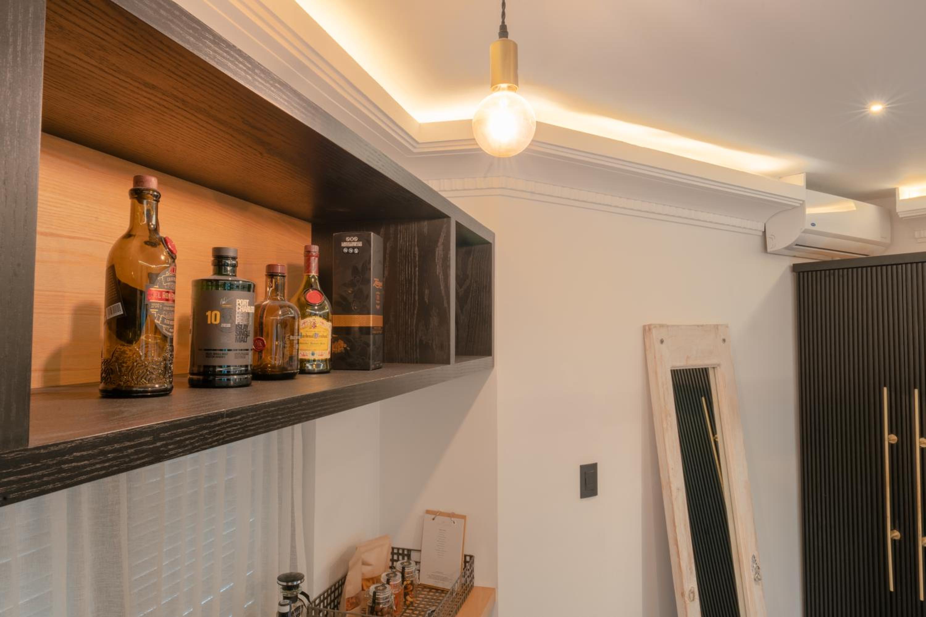 Superior Suite - Photo 46
