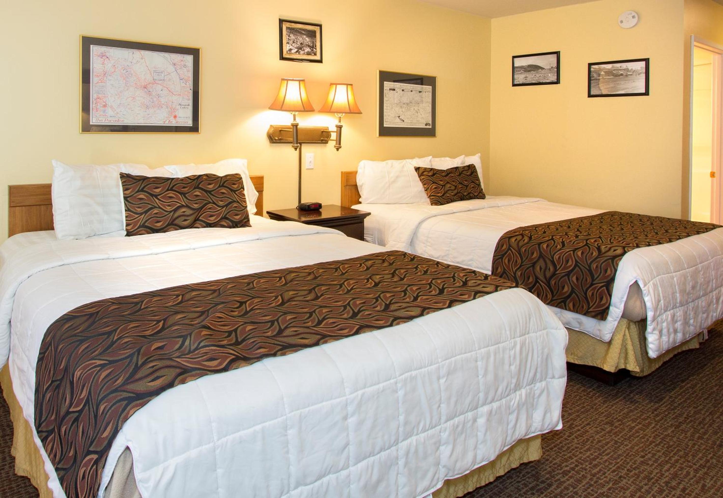 Queen room with 2 queen beds