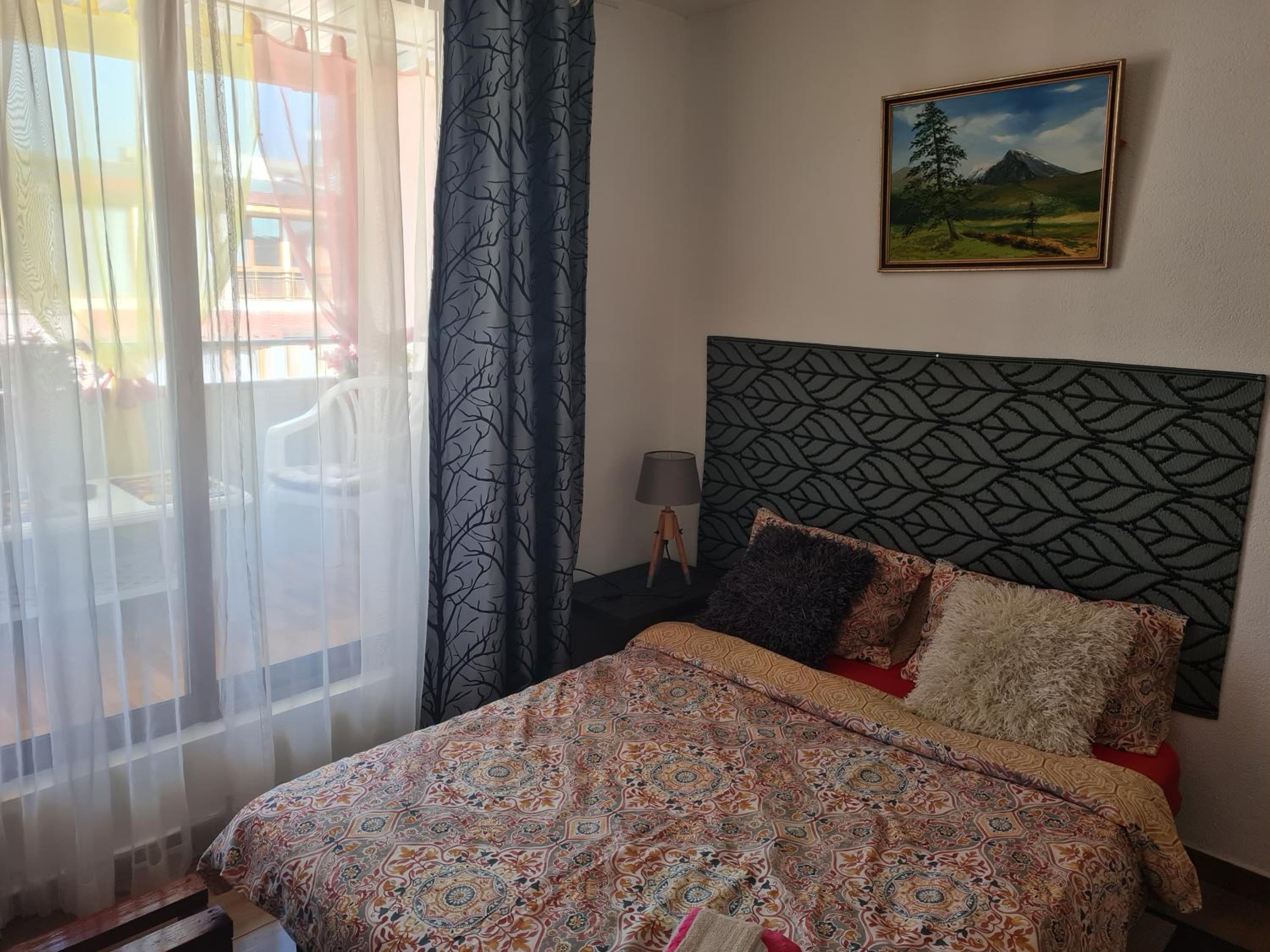 Studio Apartment photo 1