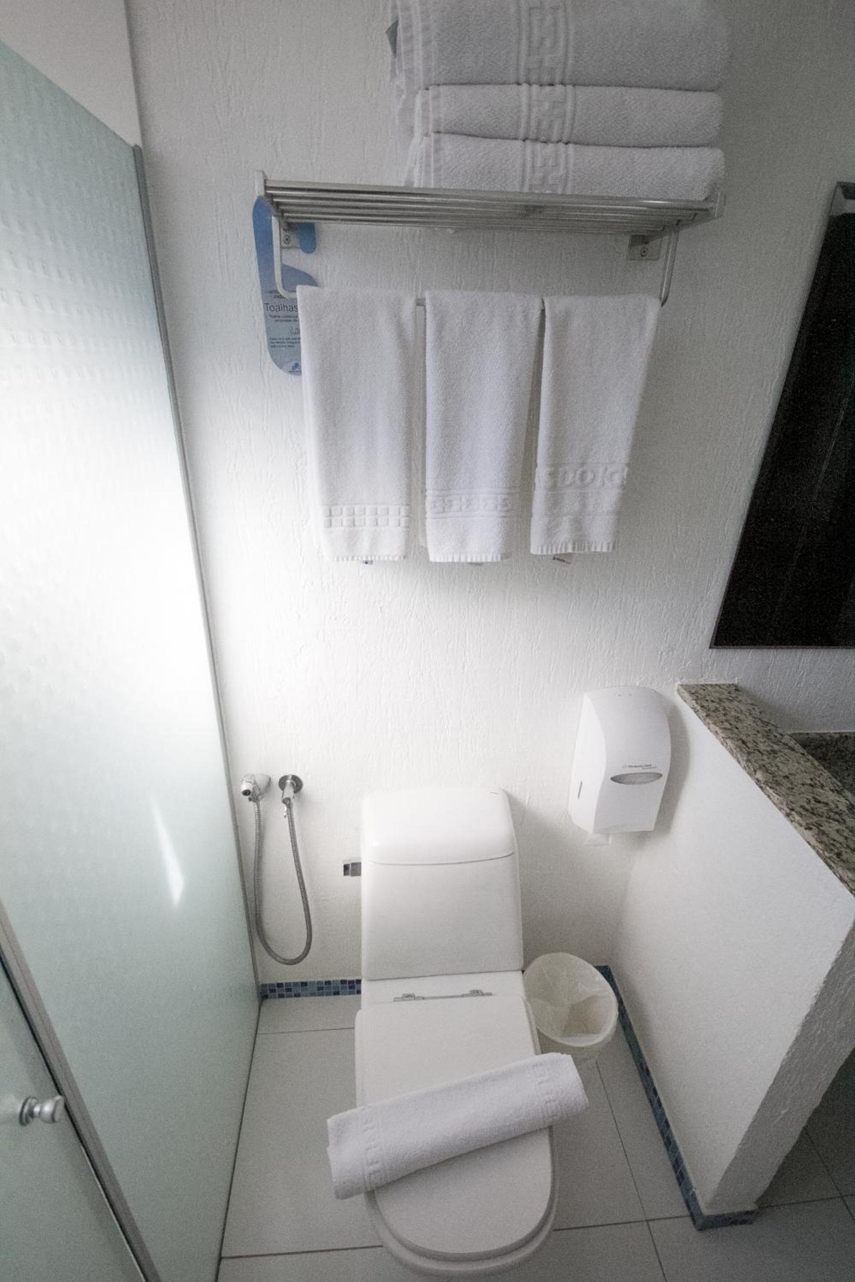 Standard Triple Room - Photo 3