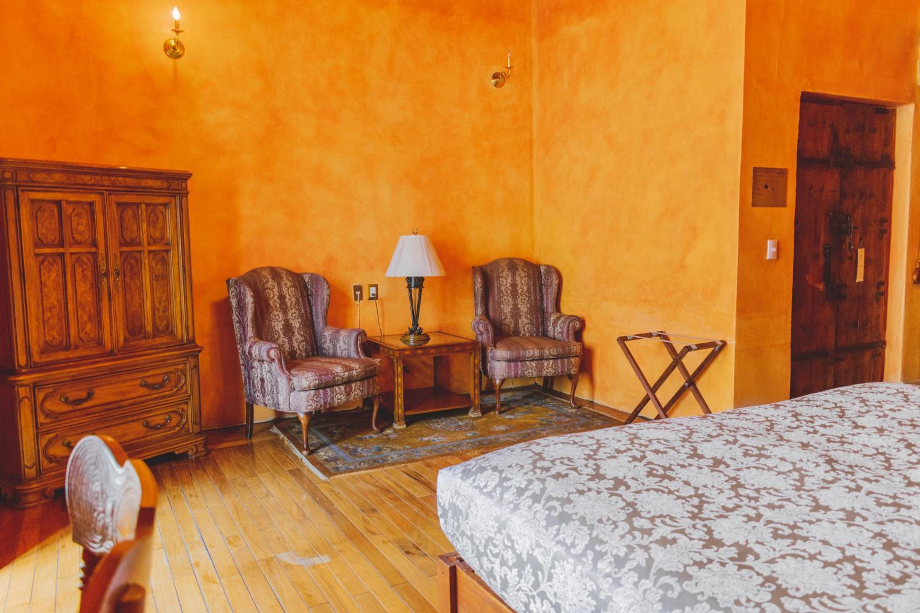 Standard Double Suite - Photo 2