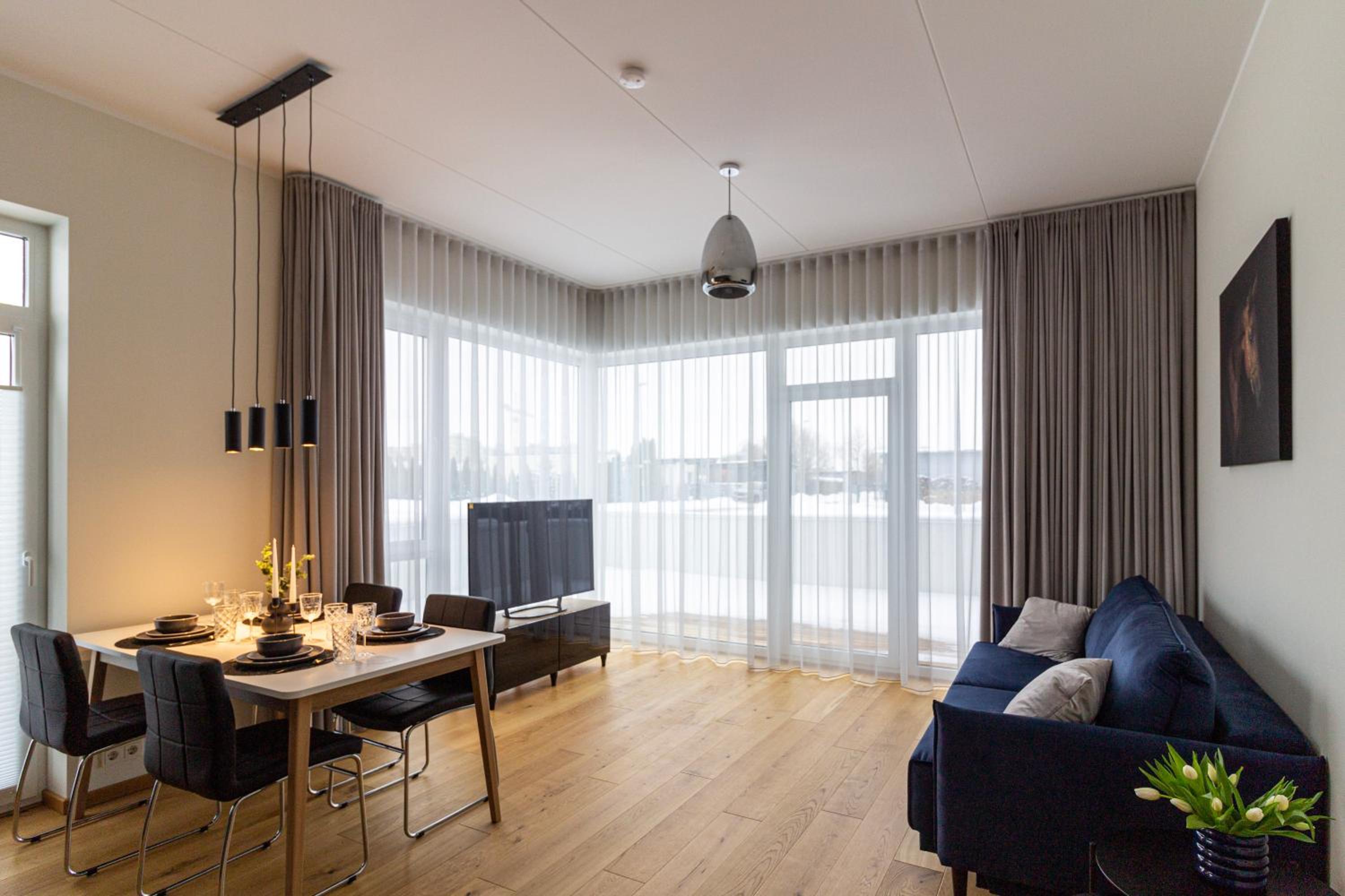 One-Bedroom Apartment