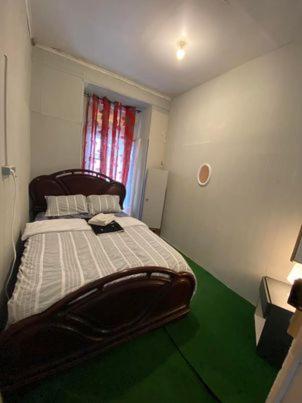 Budget Double Room - Photo 1