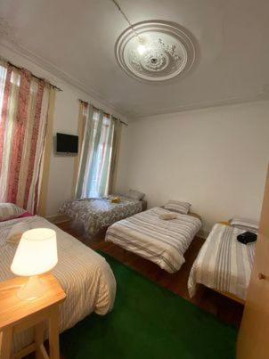 Economy Quadruple Room - Photo 3