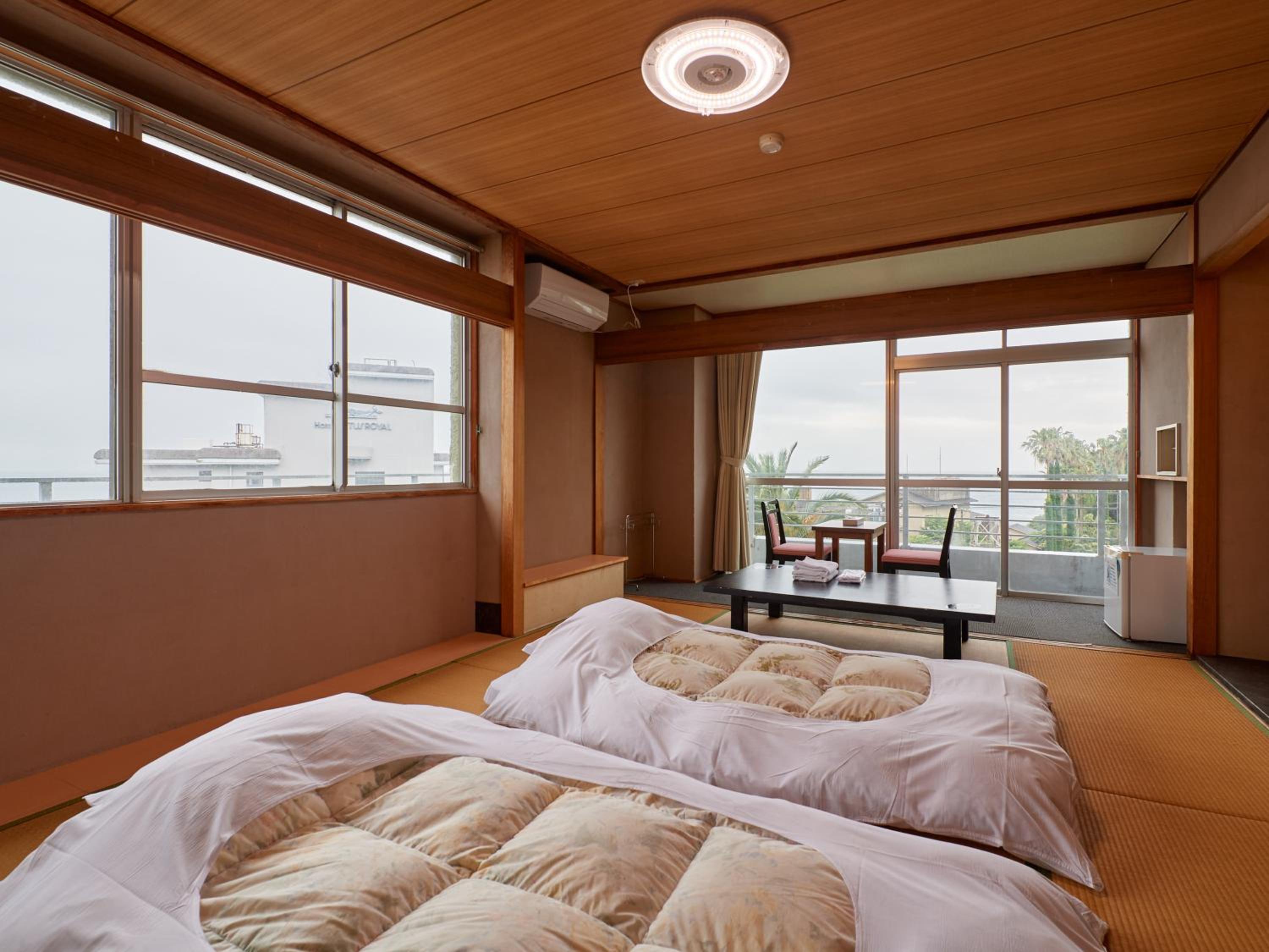 Japanese-Style Room