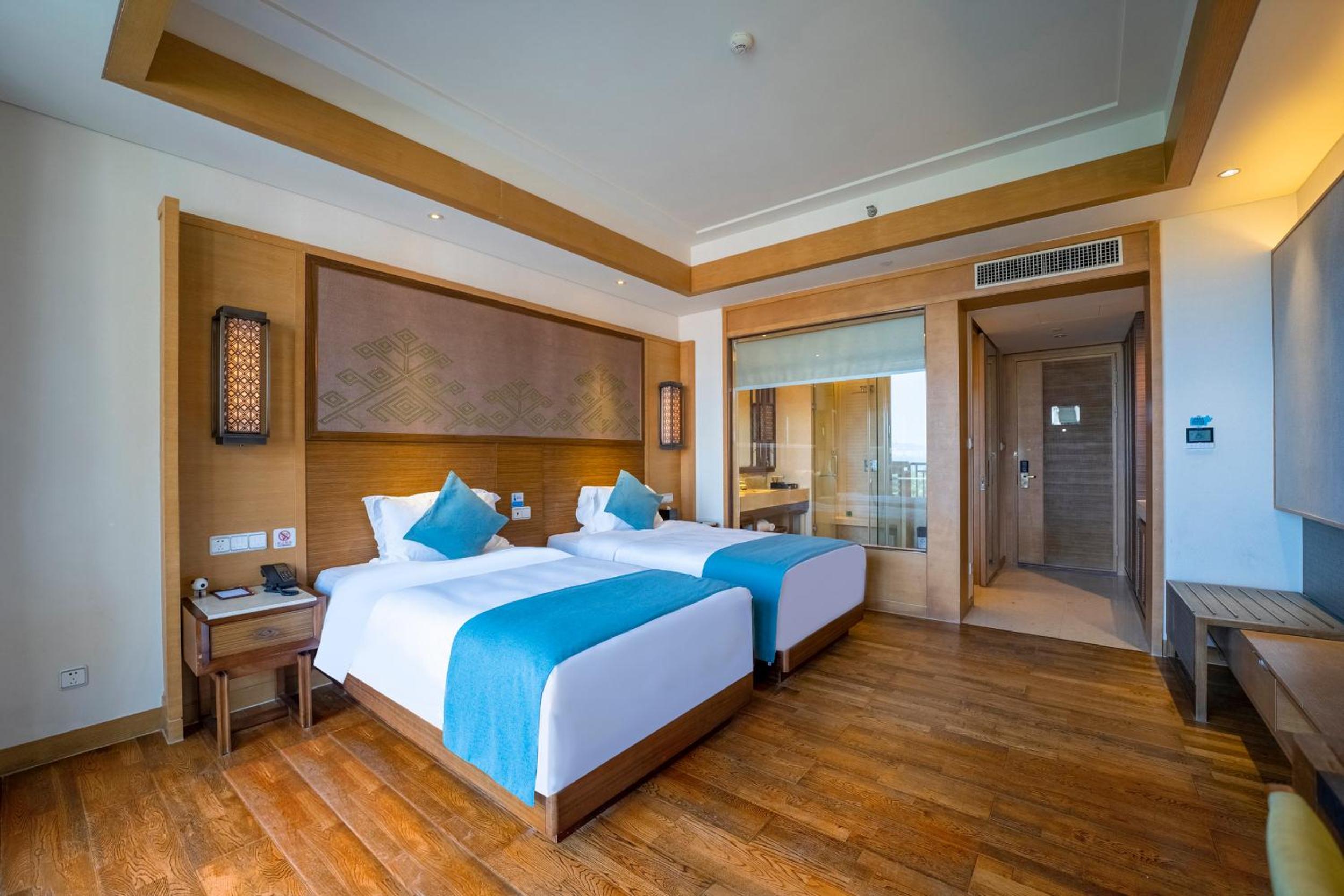 Deluxe Sea View Room photo 3