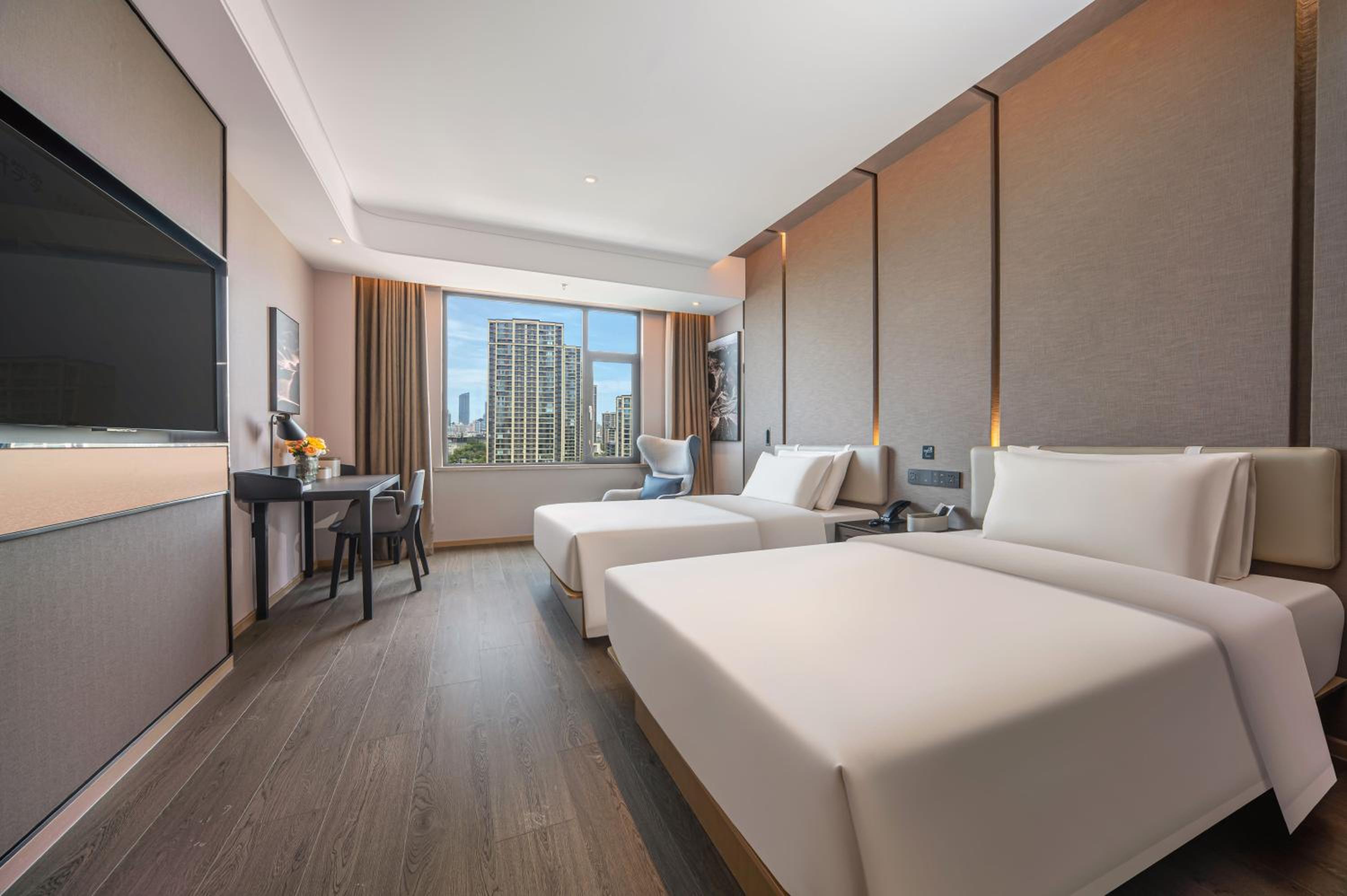 Jimu Twin Room with City View  photo 1