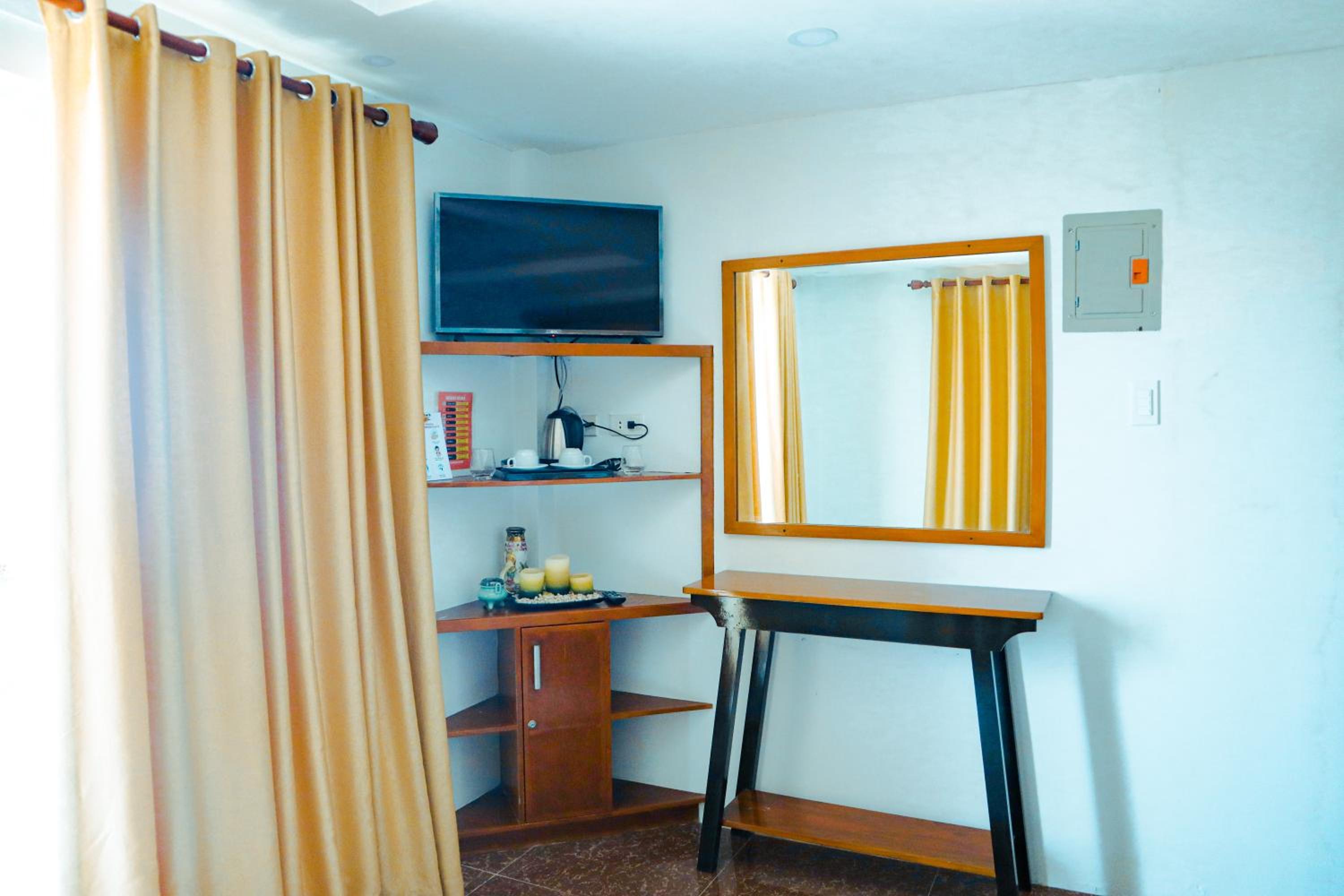 Quadruple Room with Sea View photo 3