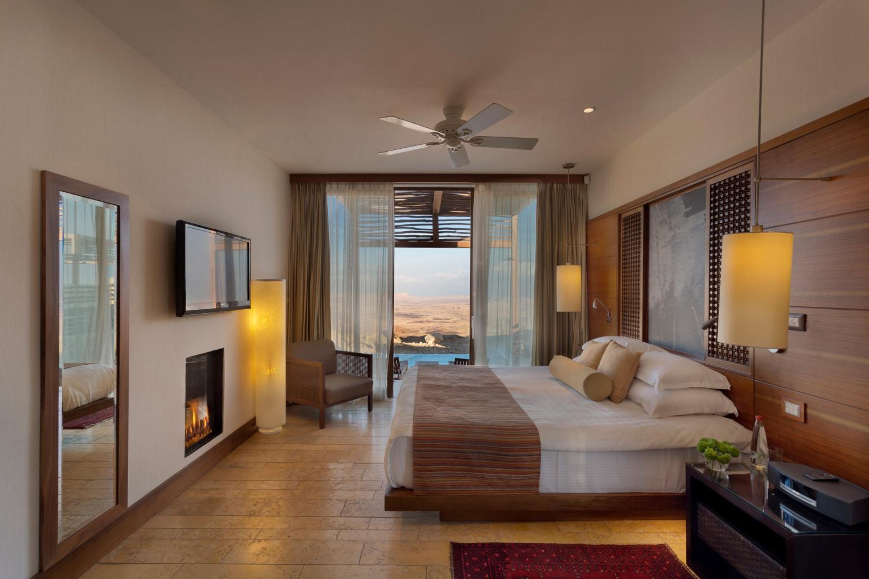 Deluxe Villa With Crater View (couples only)