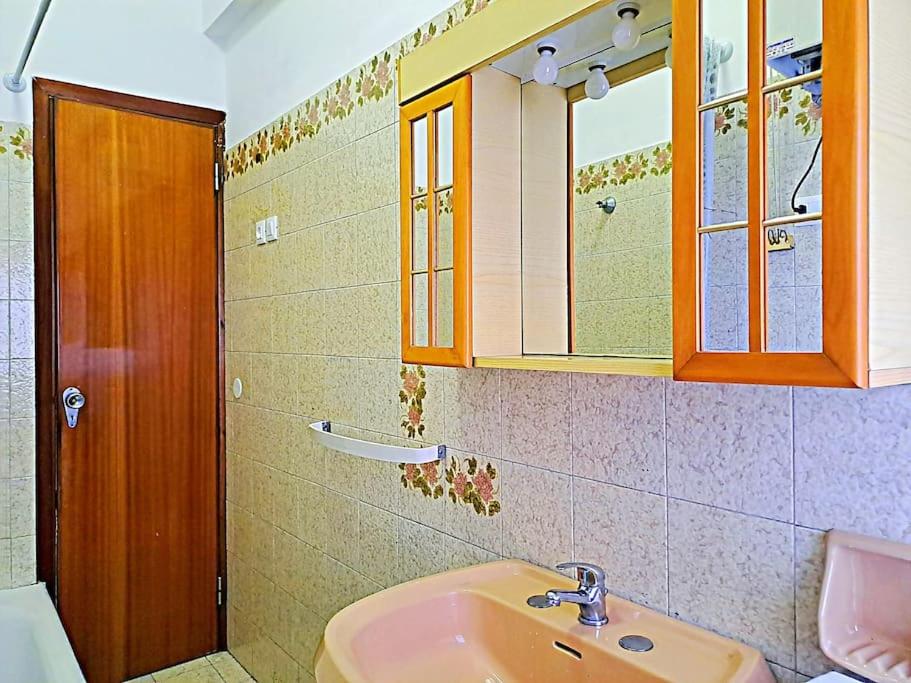 Three-Bedroom Apartment with Ocean View photo 3