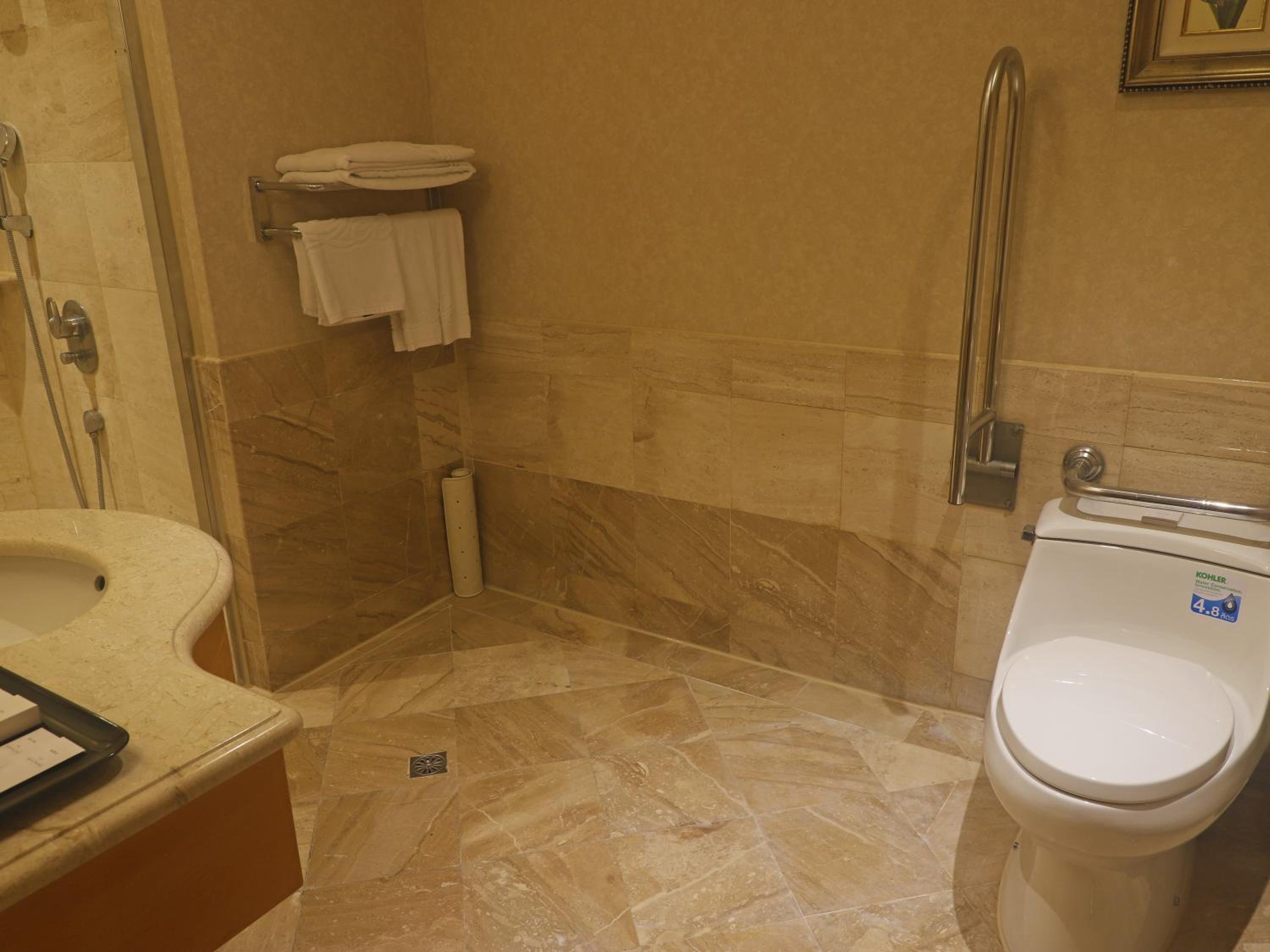  Double Room - Disability Access photo 3