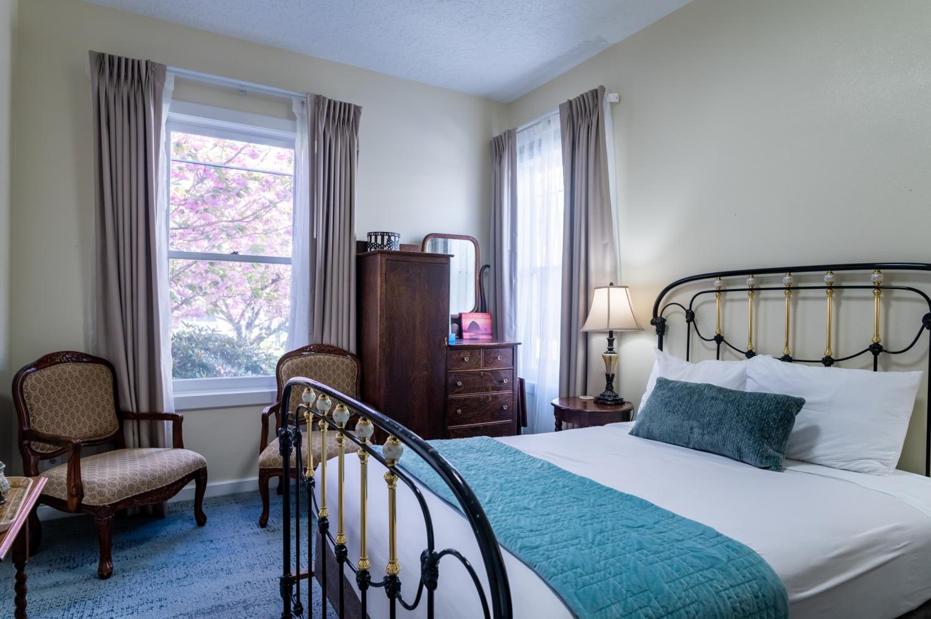 Andrew's Room photo 1