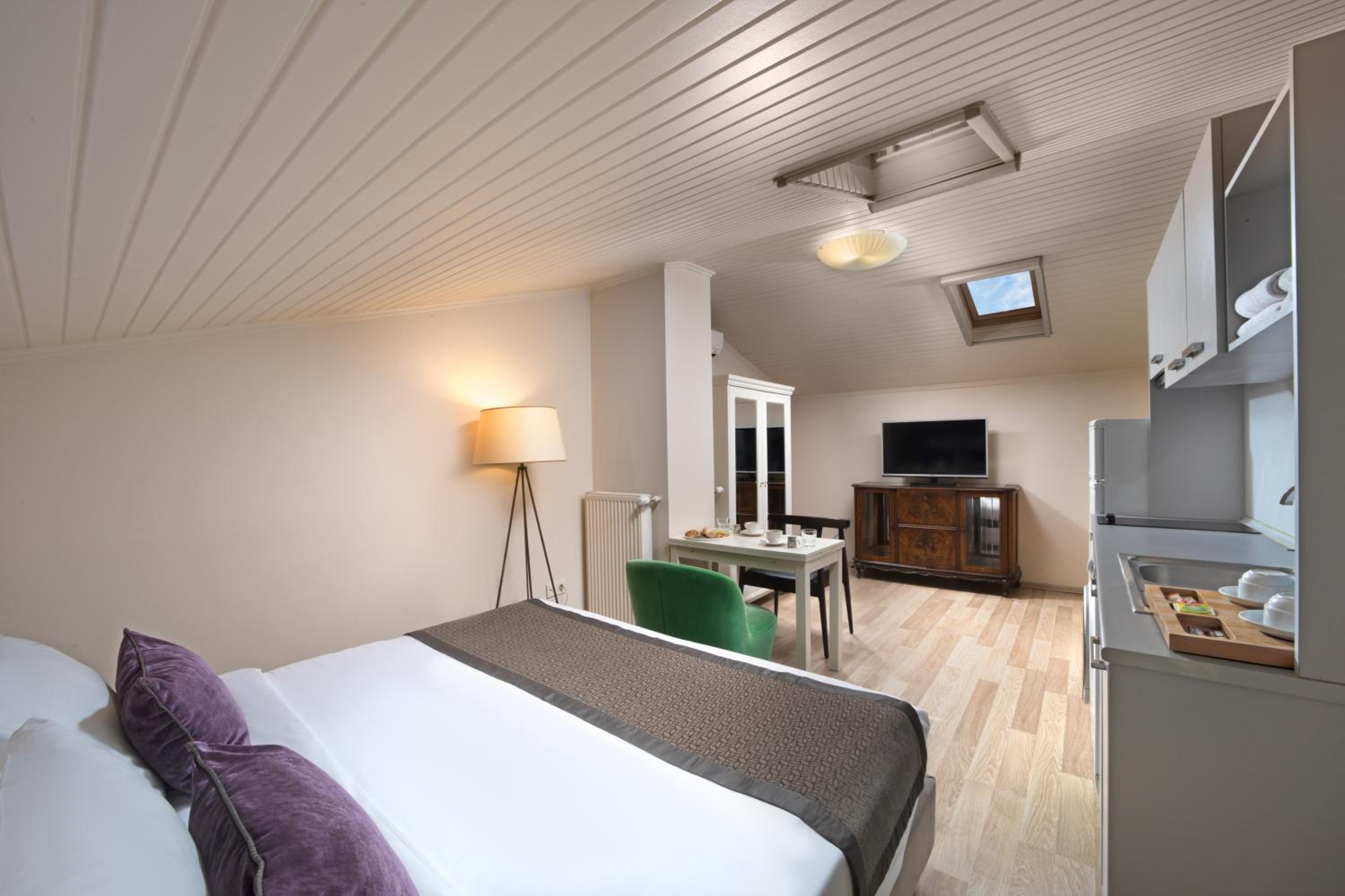 Loft photo 2