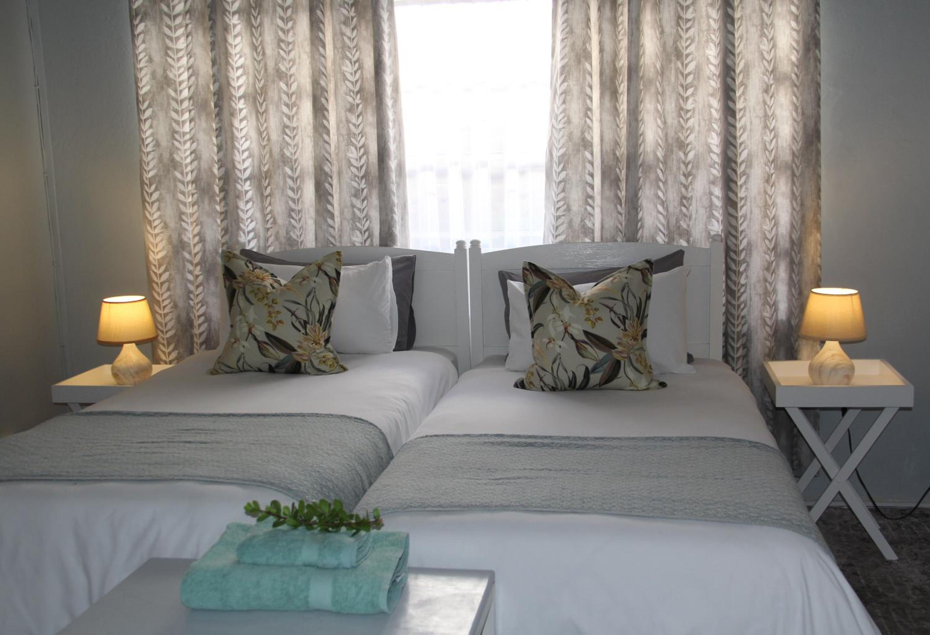 Double or Twin Room with Bathroom photo 1
