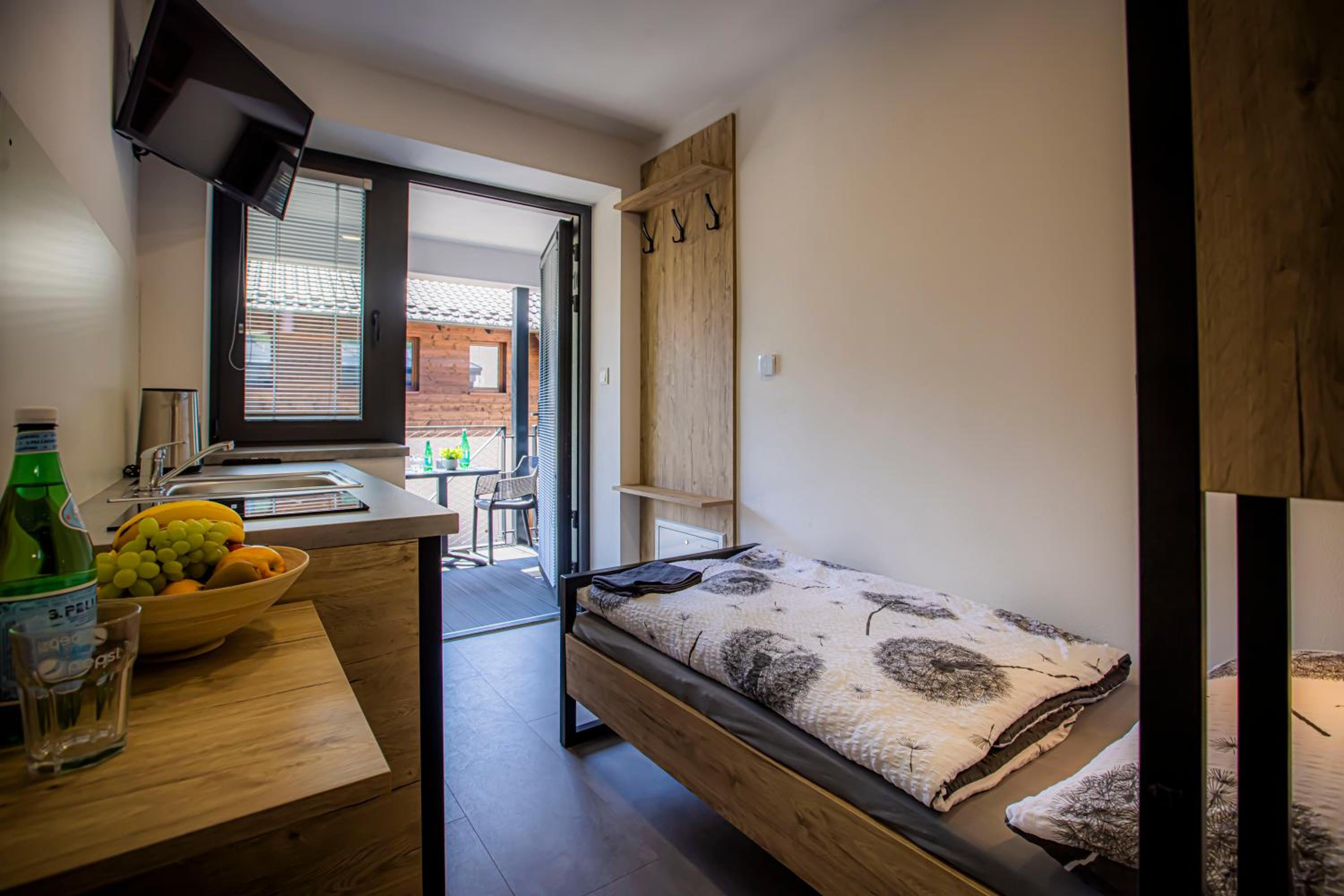 Single Room photo 3