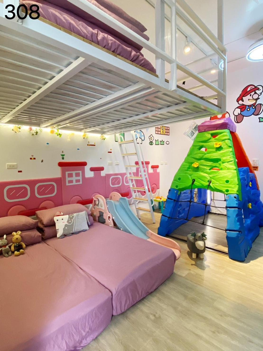 Superior Quadruple Room
