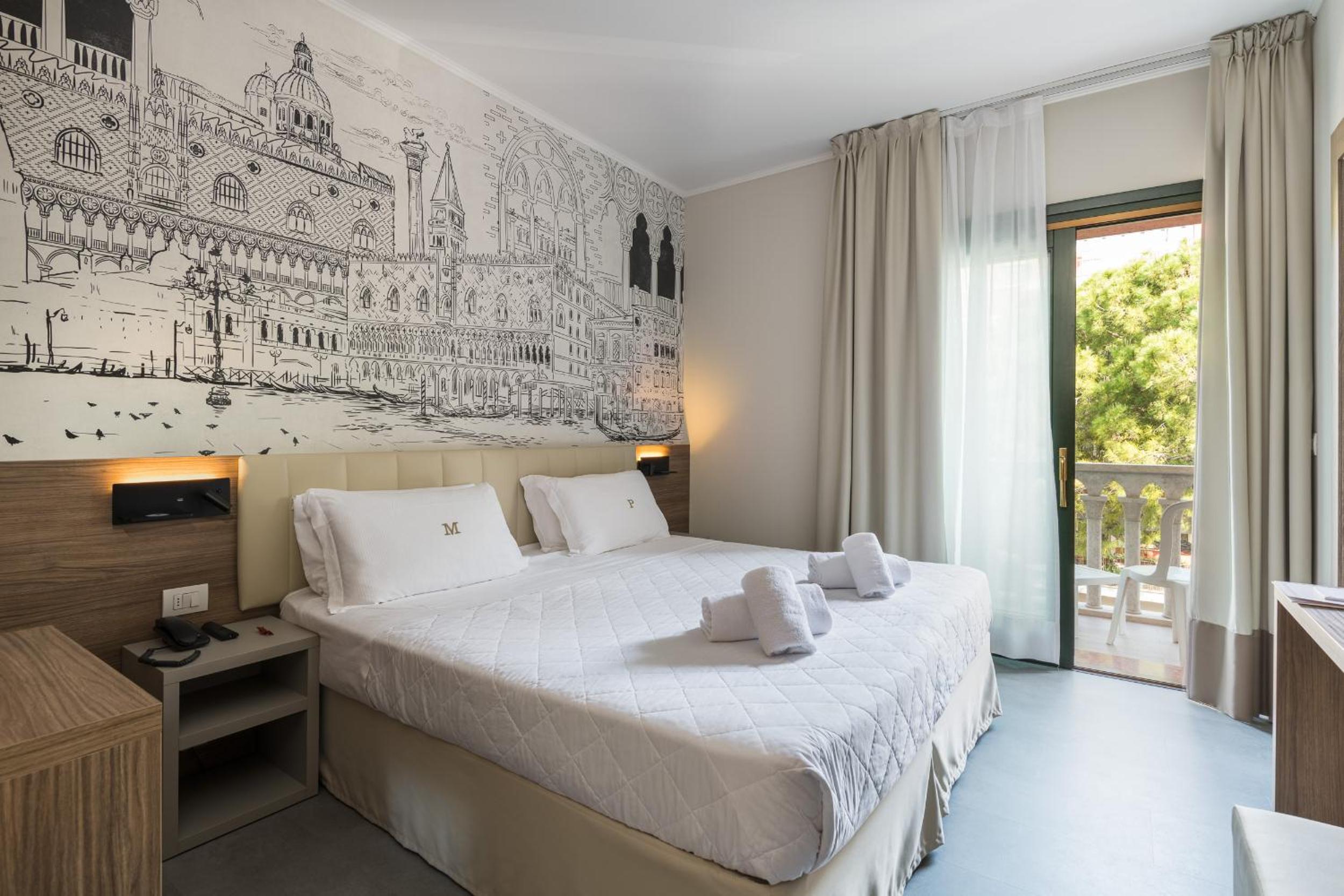 Basic Double Room