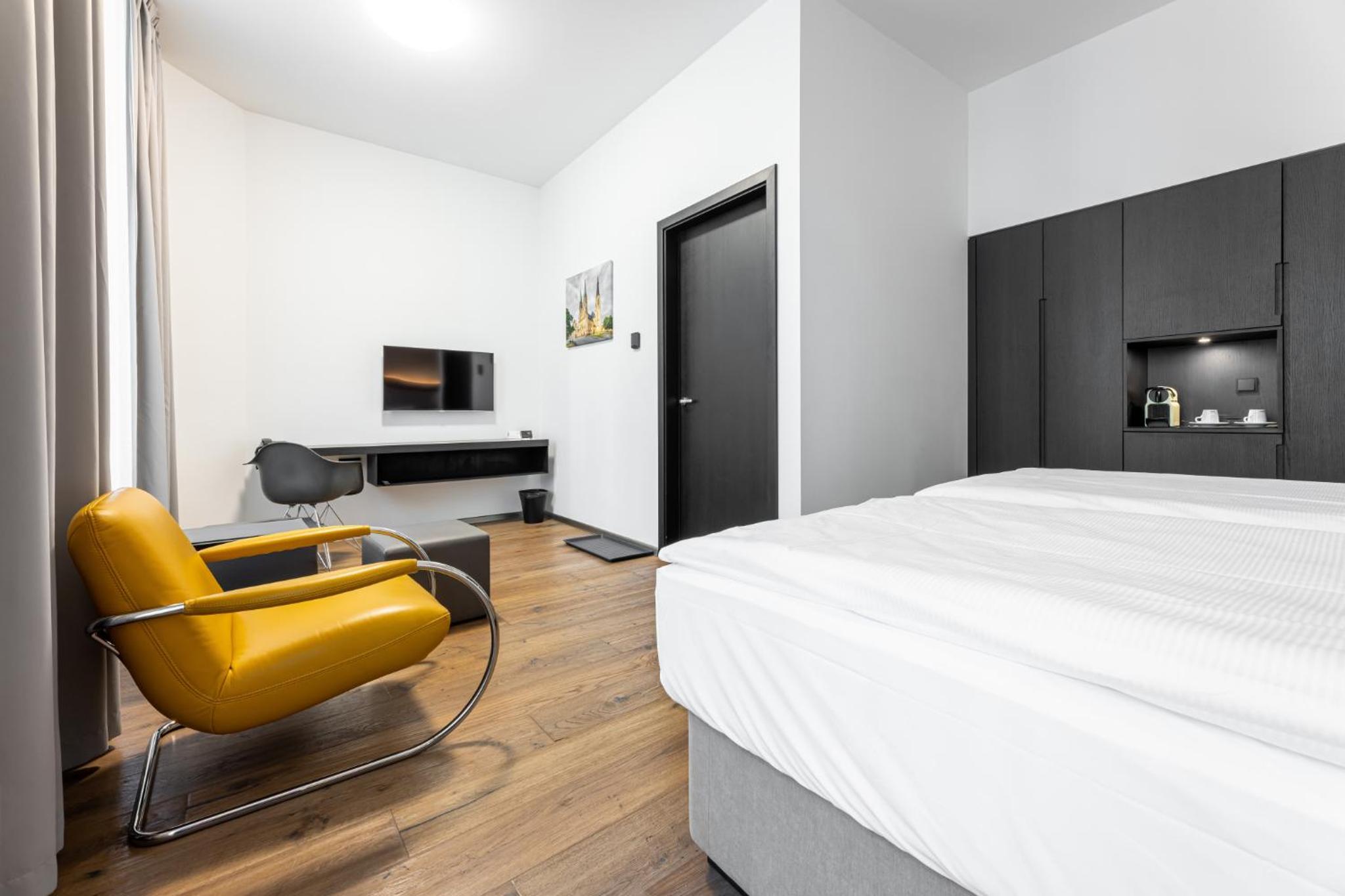 Economy Double or Twin Room photo 3