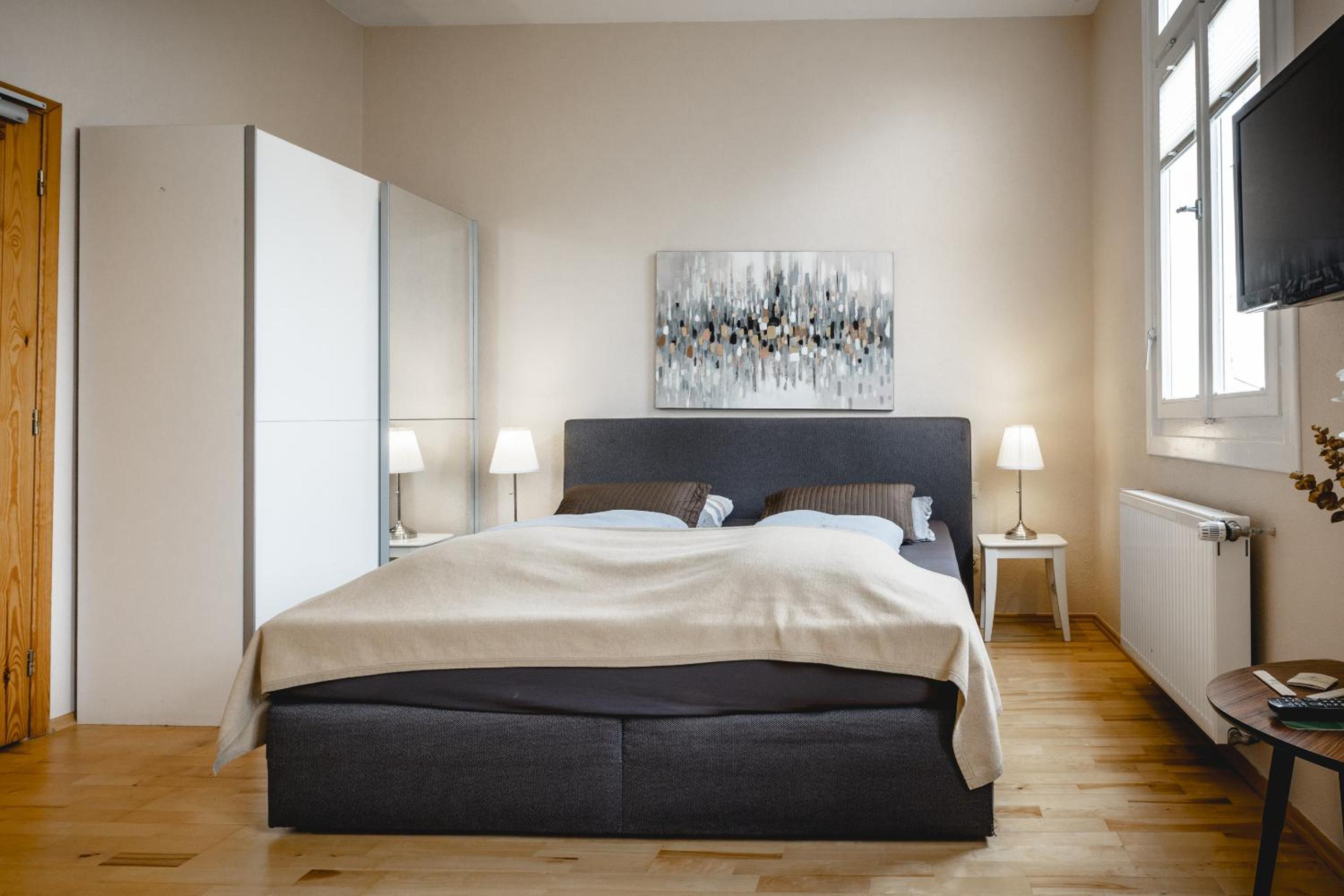 Double Room with Private Bathroom photo 2