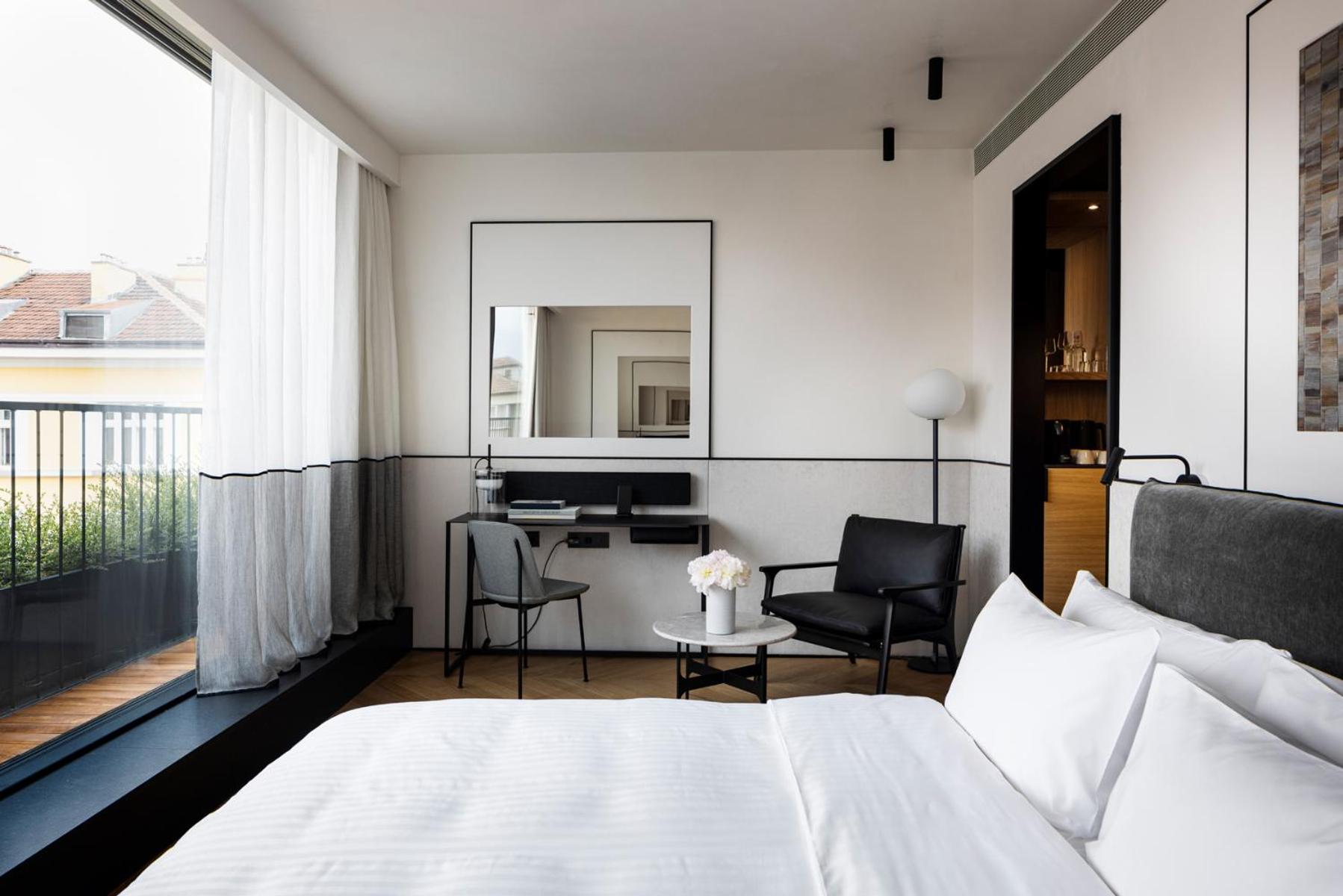 Deluxe Double Room with Balcony
