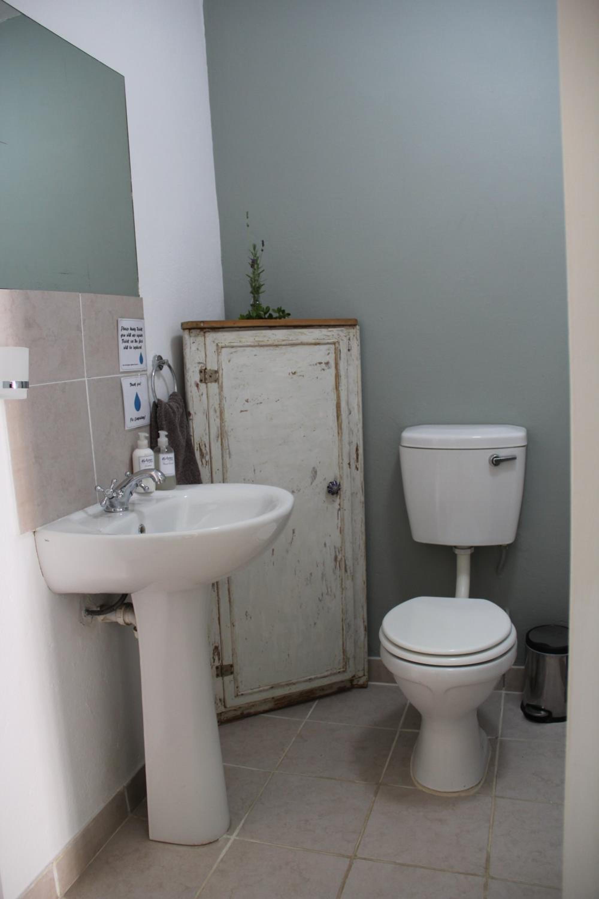 Double Room with Private External Bathroom photo 3