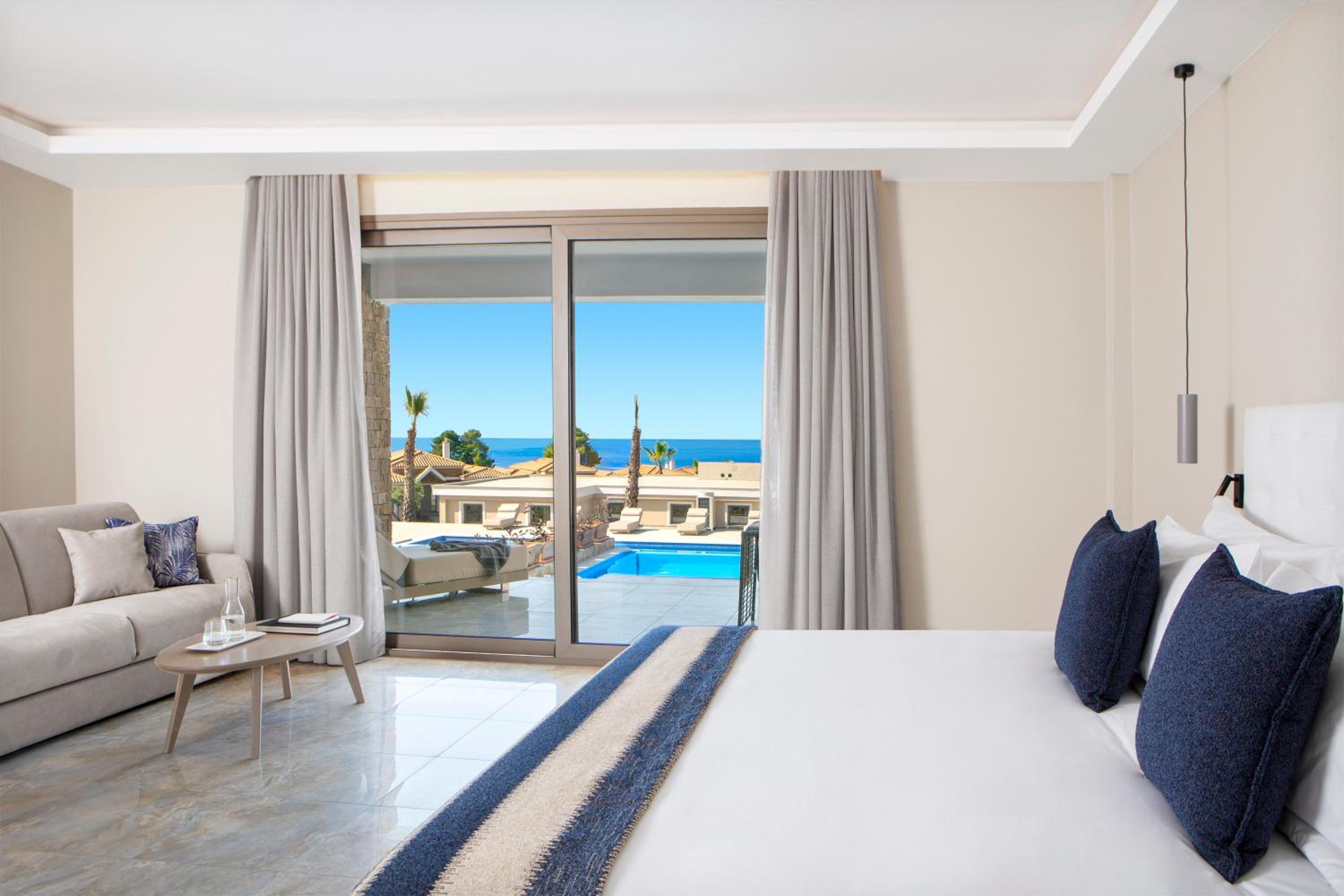 PRESTIGE BUNGALOW SUITE 1-BEDROOM PRIVATE POOL - Photo 1
