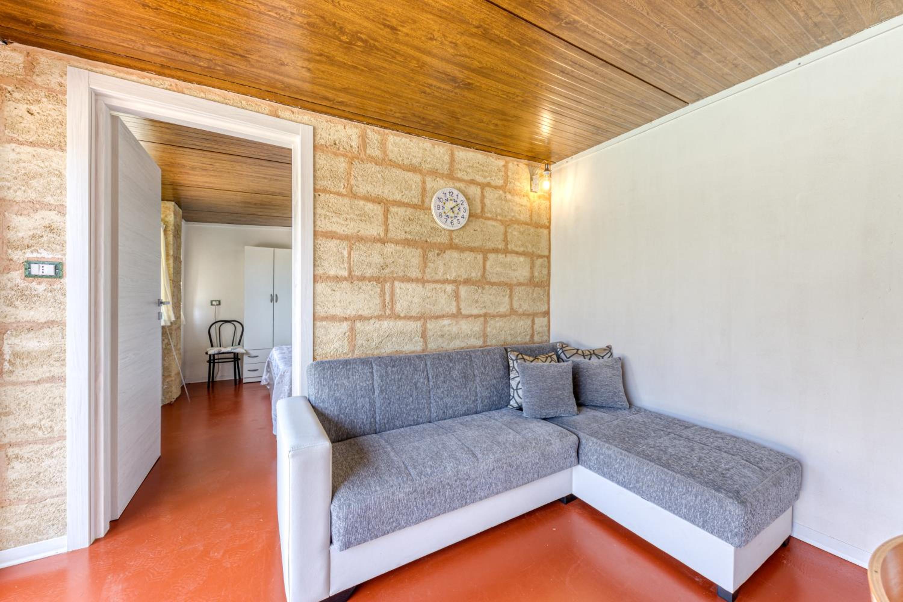 Two-Bedroom Deluxe Apartment with Garden View