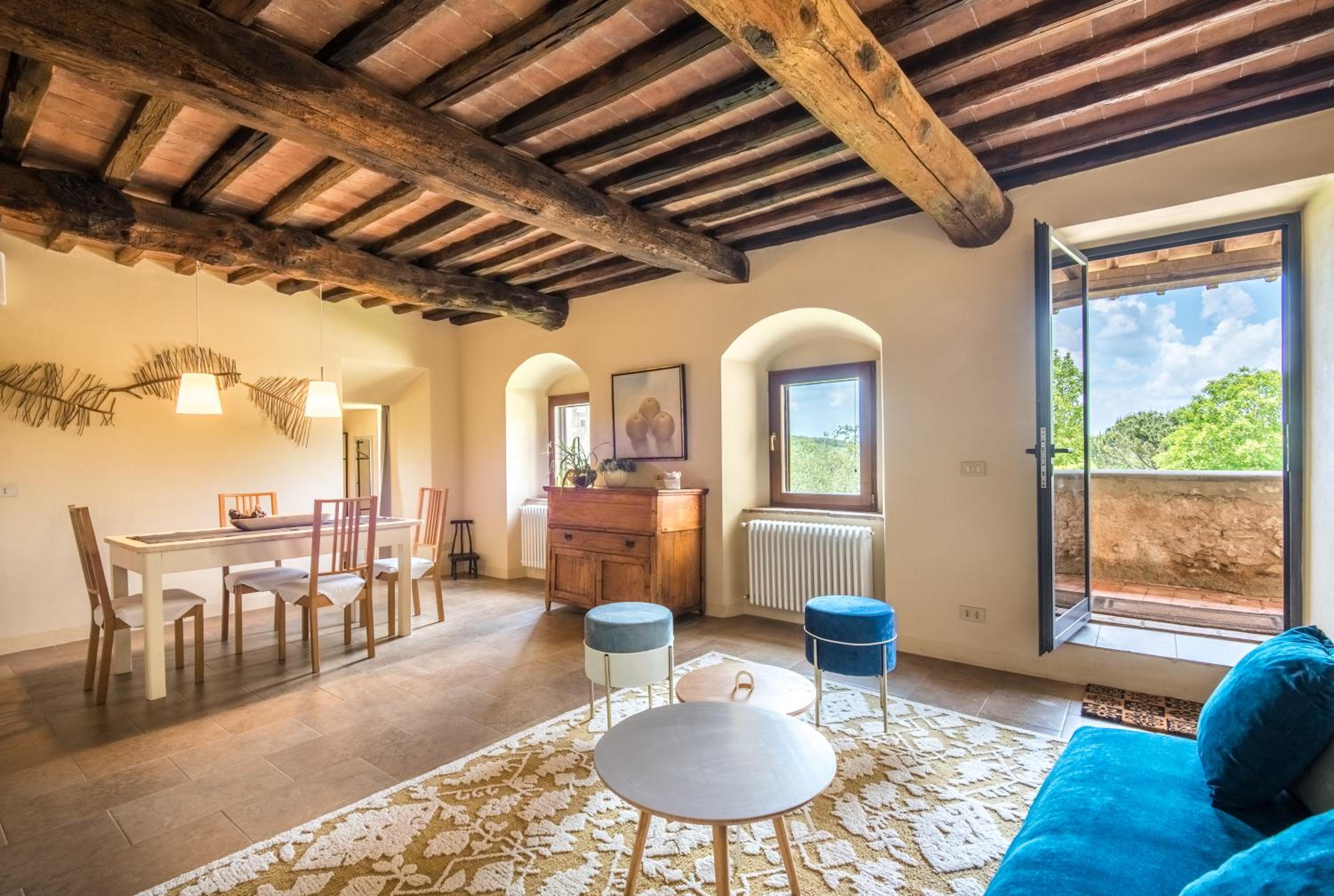 Two-Bedroom Deluxe Apartment with Garden View photo 1