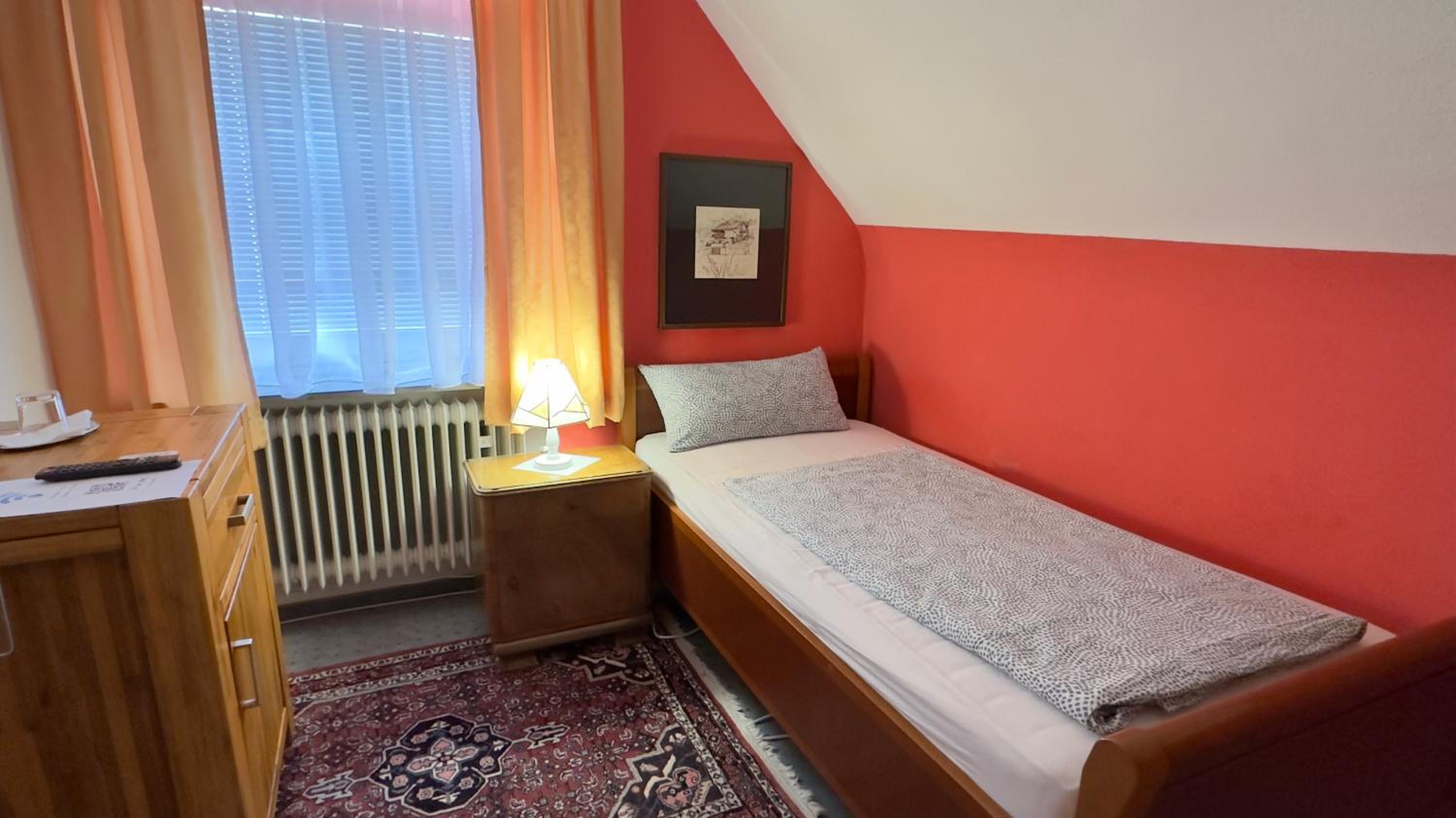 Single Room With Shared Toilet