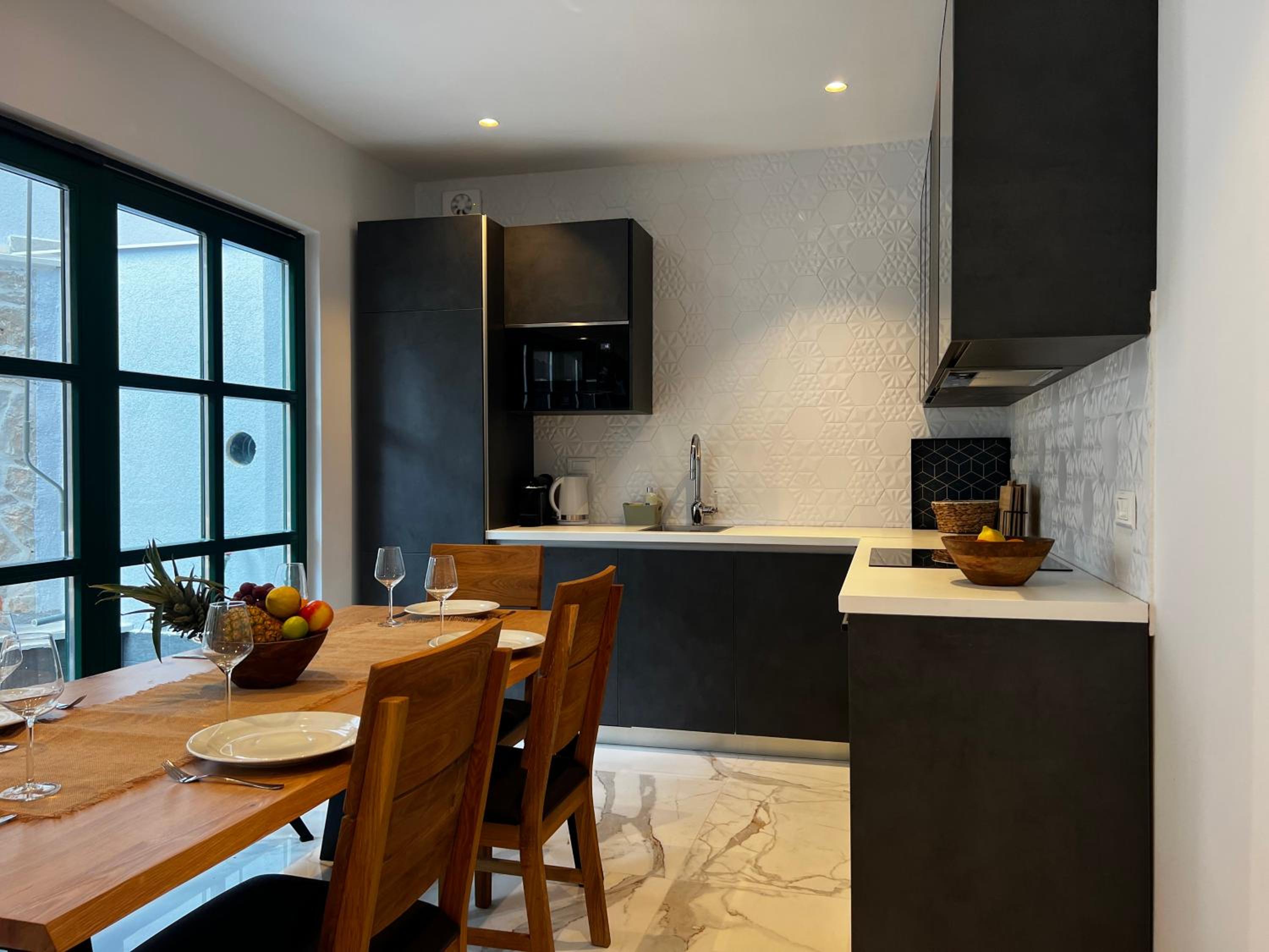 Apartment with Terrace photo 2