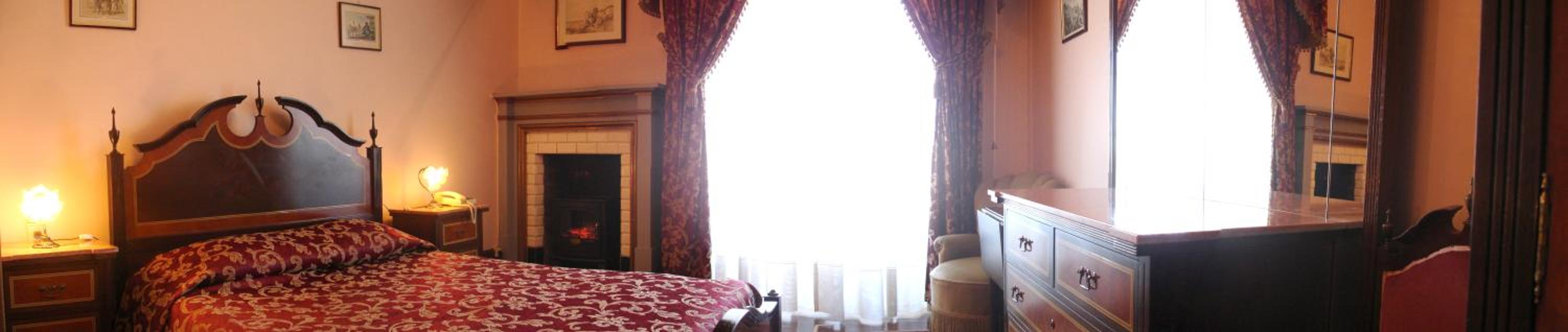 Standard Double or Twin Room - Photo 7