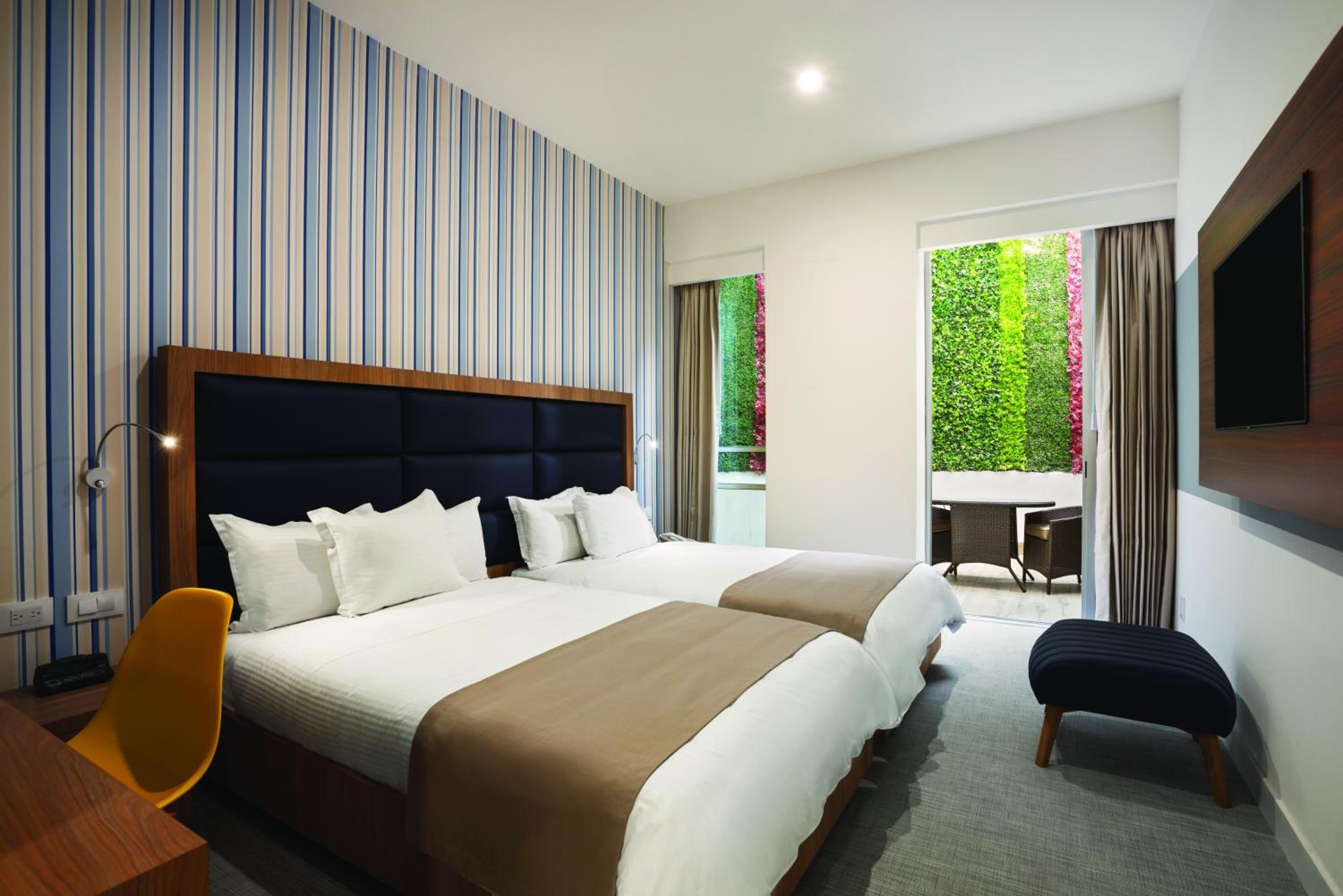 Double Room With Balcony photo 1