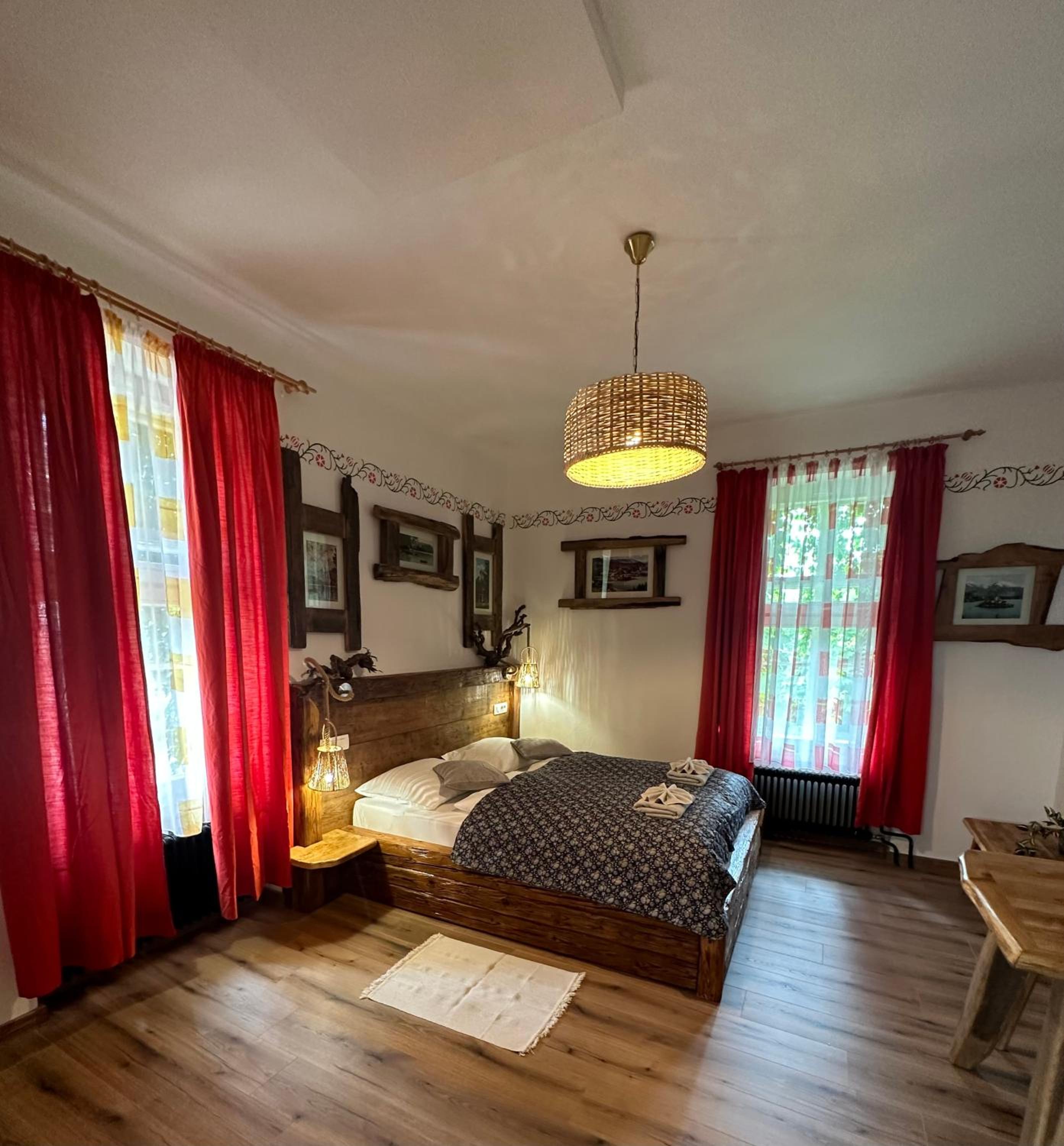 Deluxe Double Room photo 3