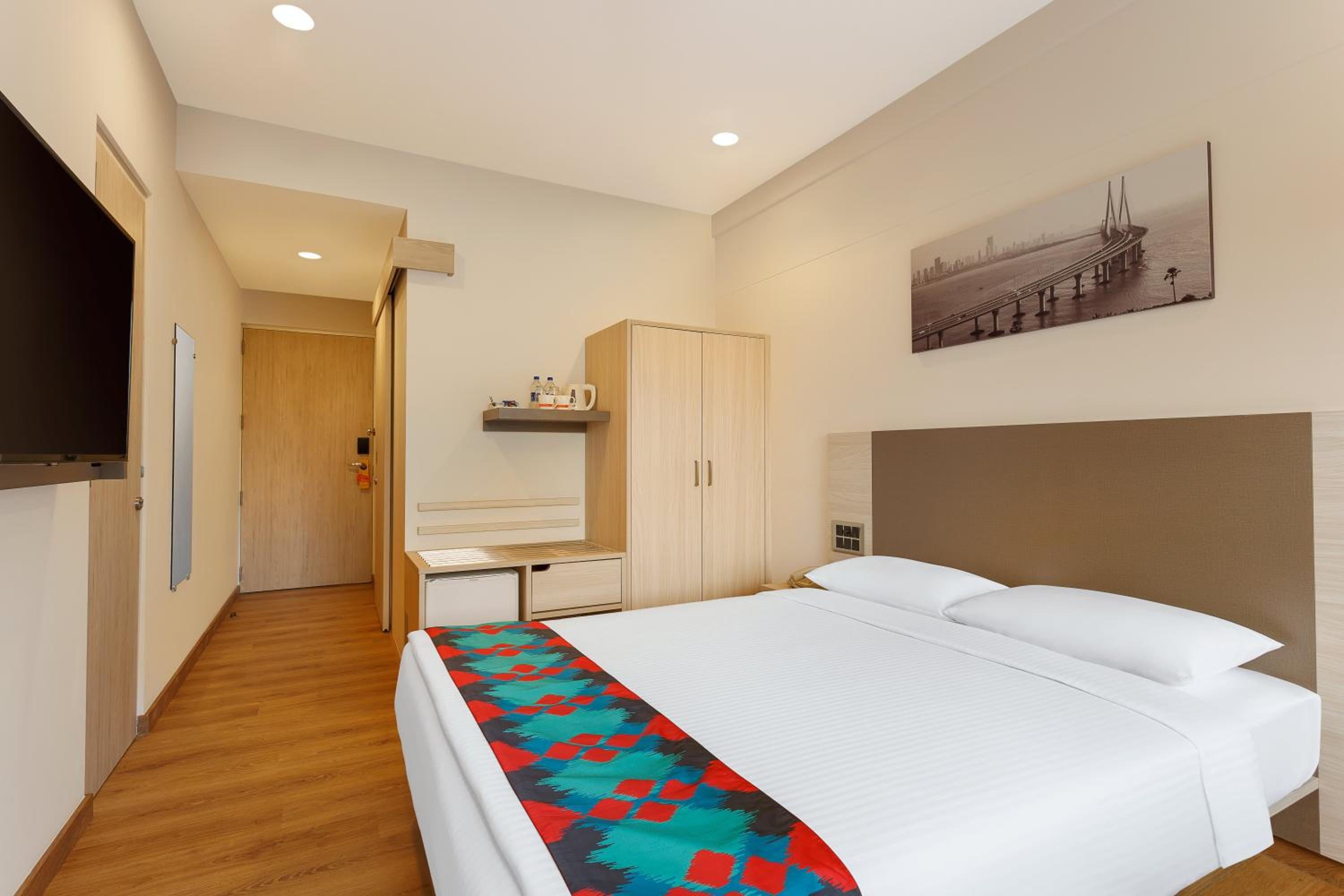 D-Luxe Single Room