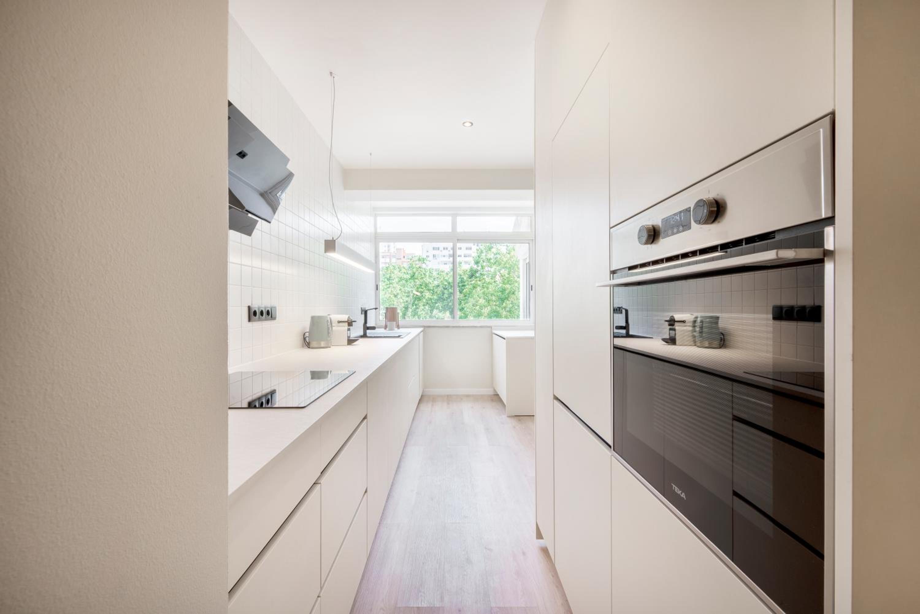 Three-Bedroom Apartment - Photo 15