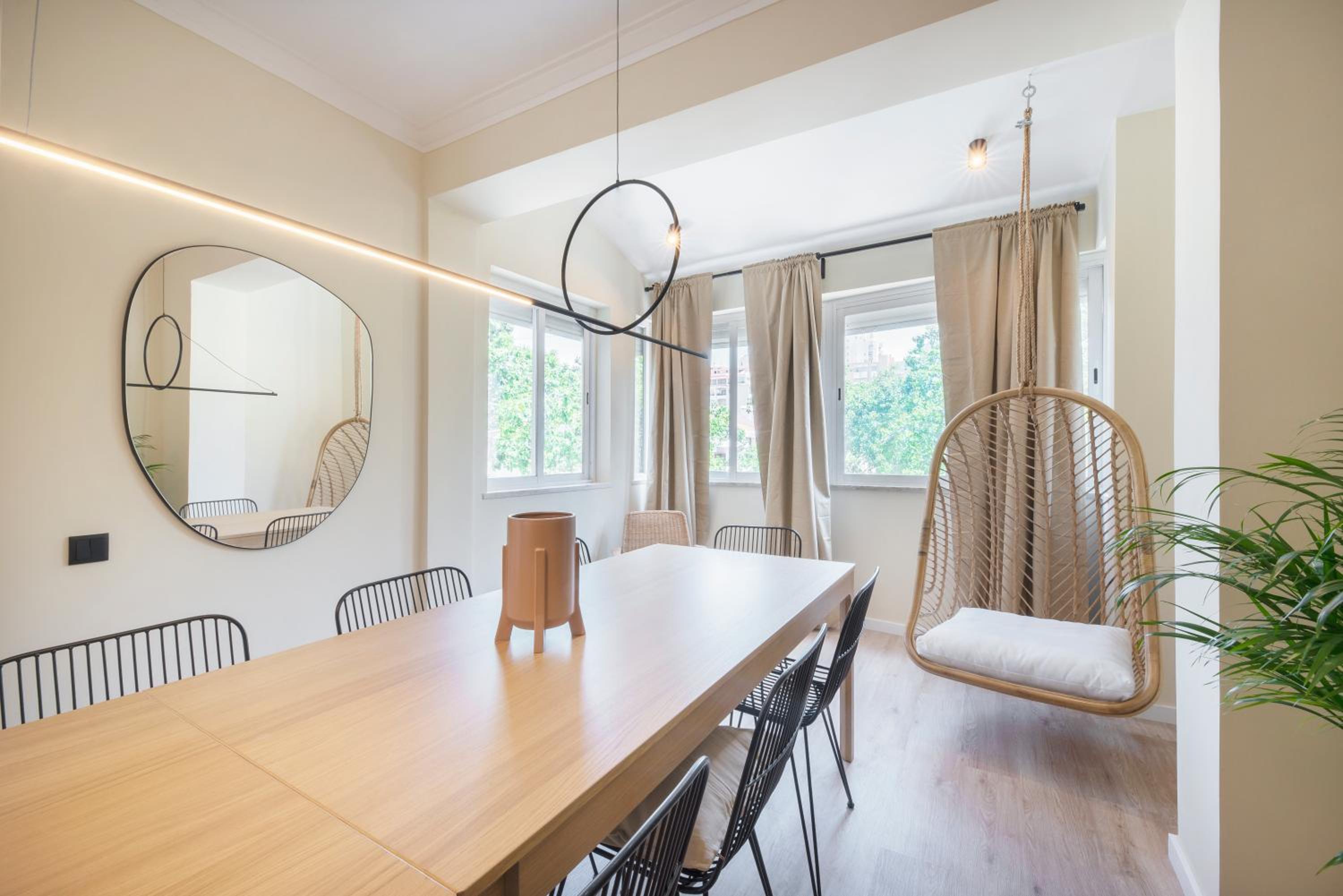 Three-Bedroom Apartment - Photo 17