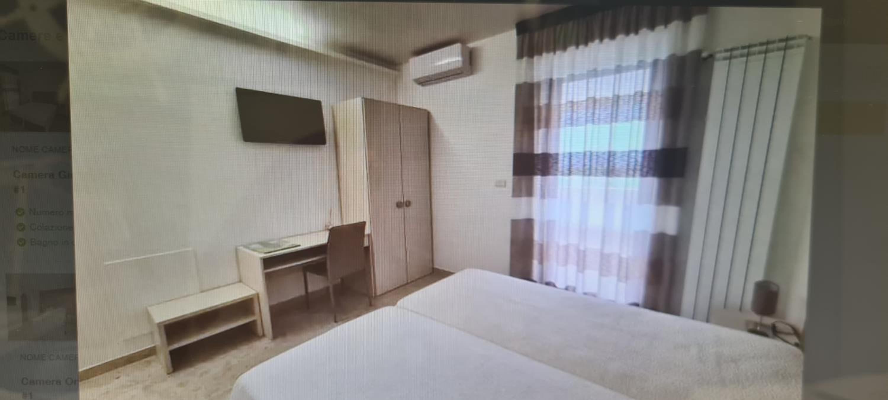 Double or Twin Room photo 1