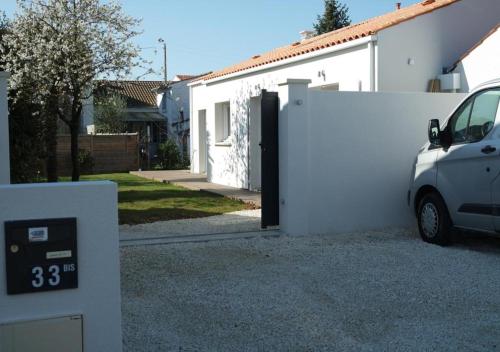 One-Bedroom Villa photo 1