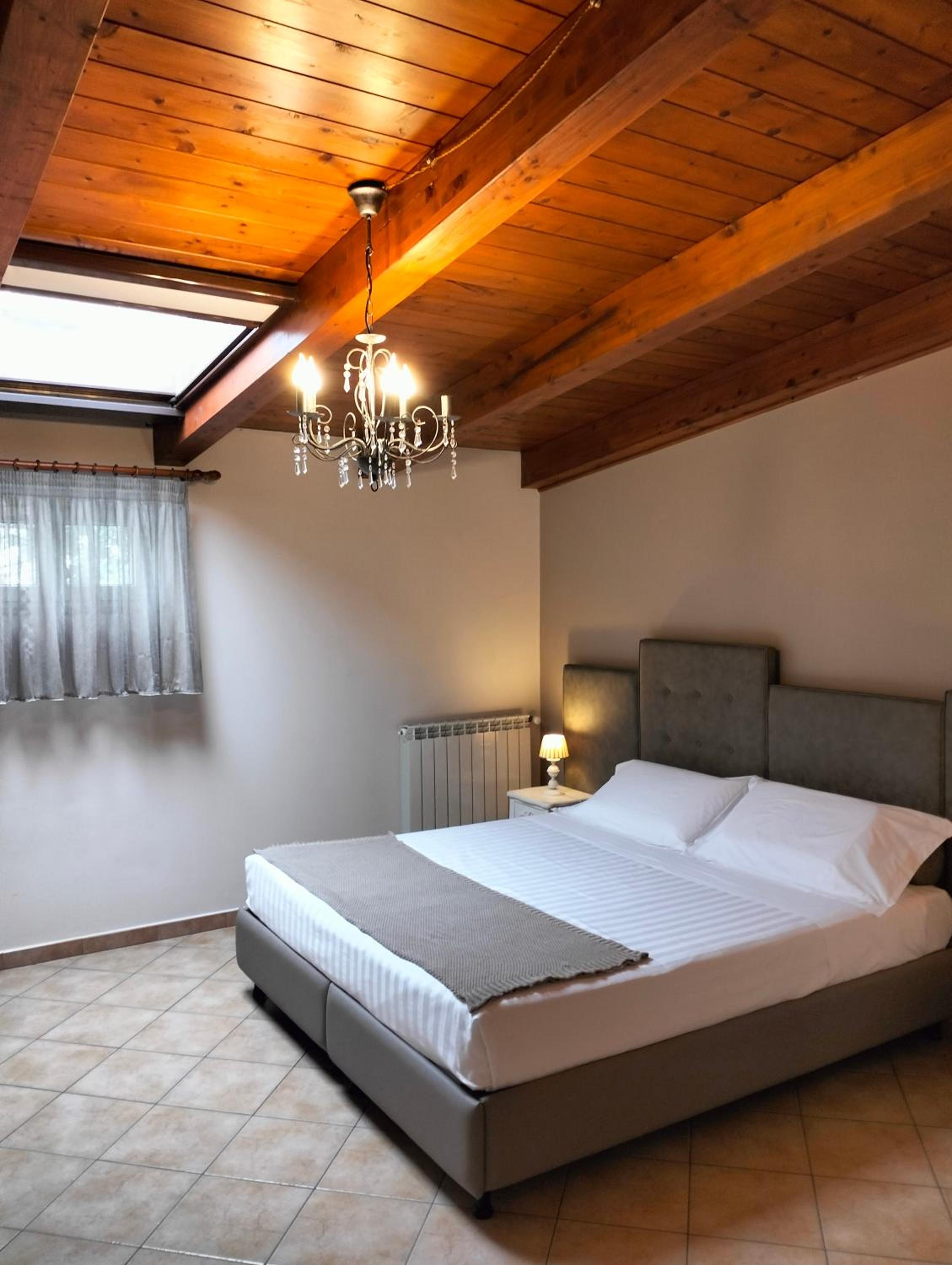 Triple Room - Photo 2