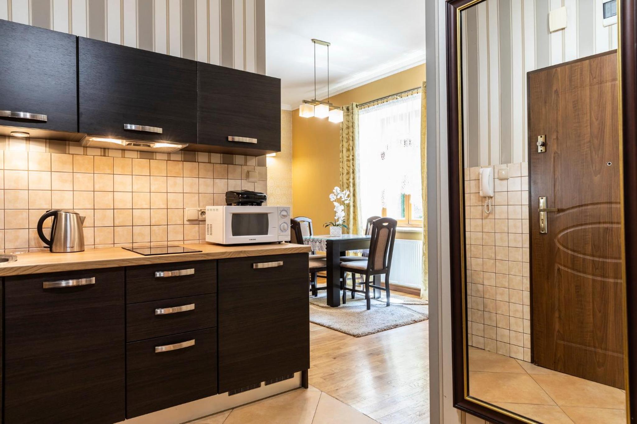 One-Bedroom Apartment - Photo 19