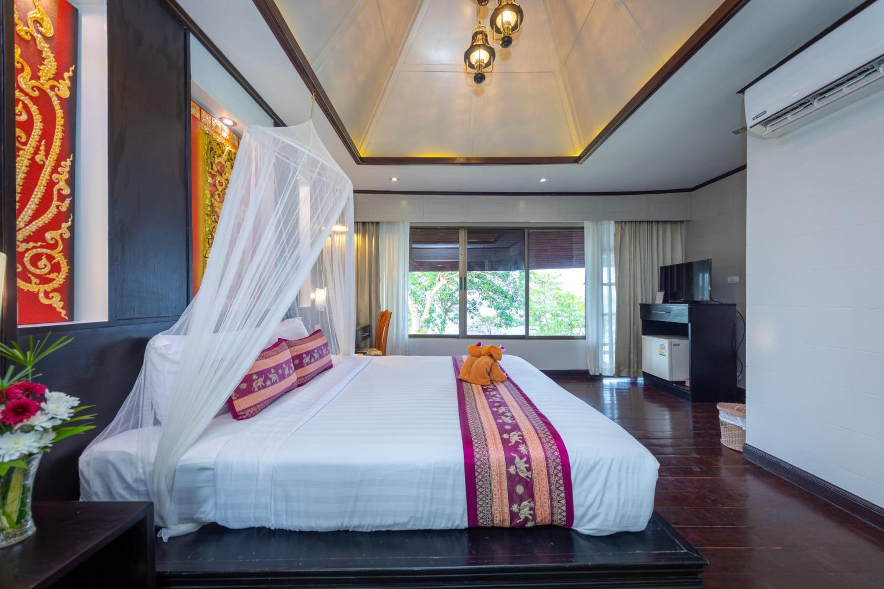 Deluxe Cottage - Photo 5
