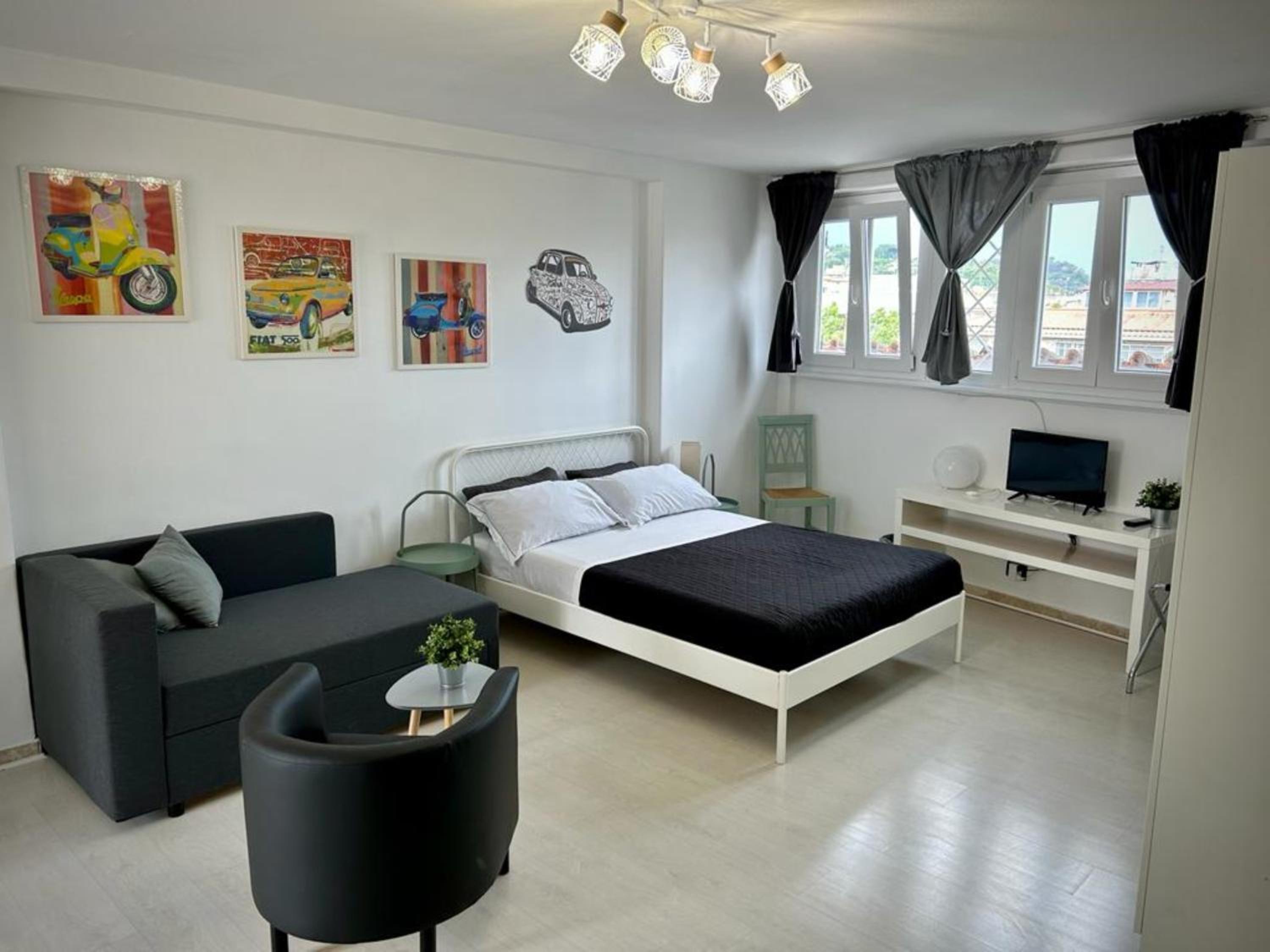 Studio with Terrace