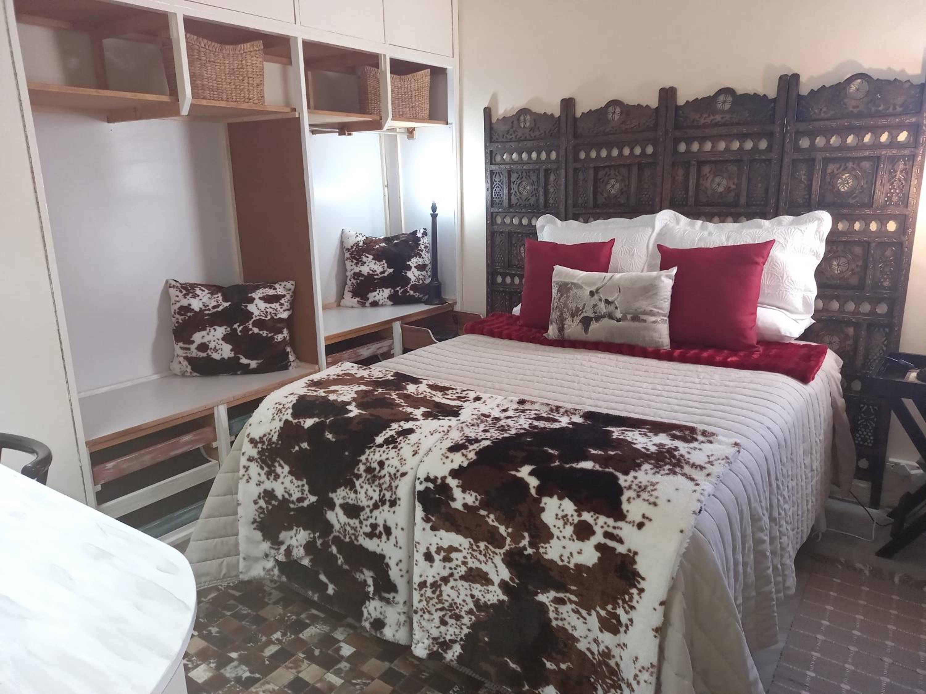 Deluxe Double Room with Shower - Photo 2