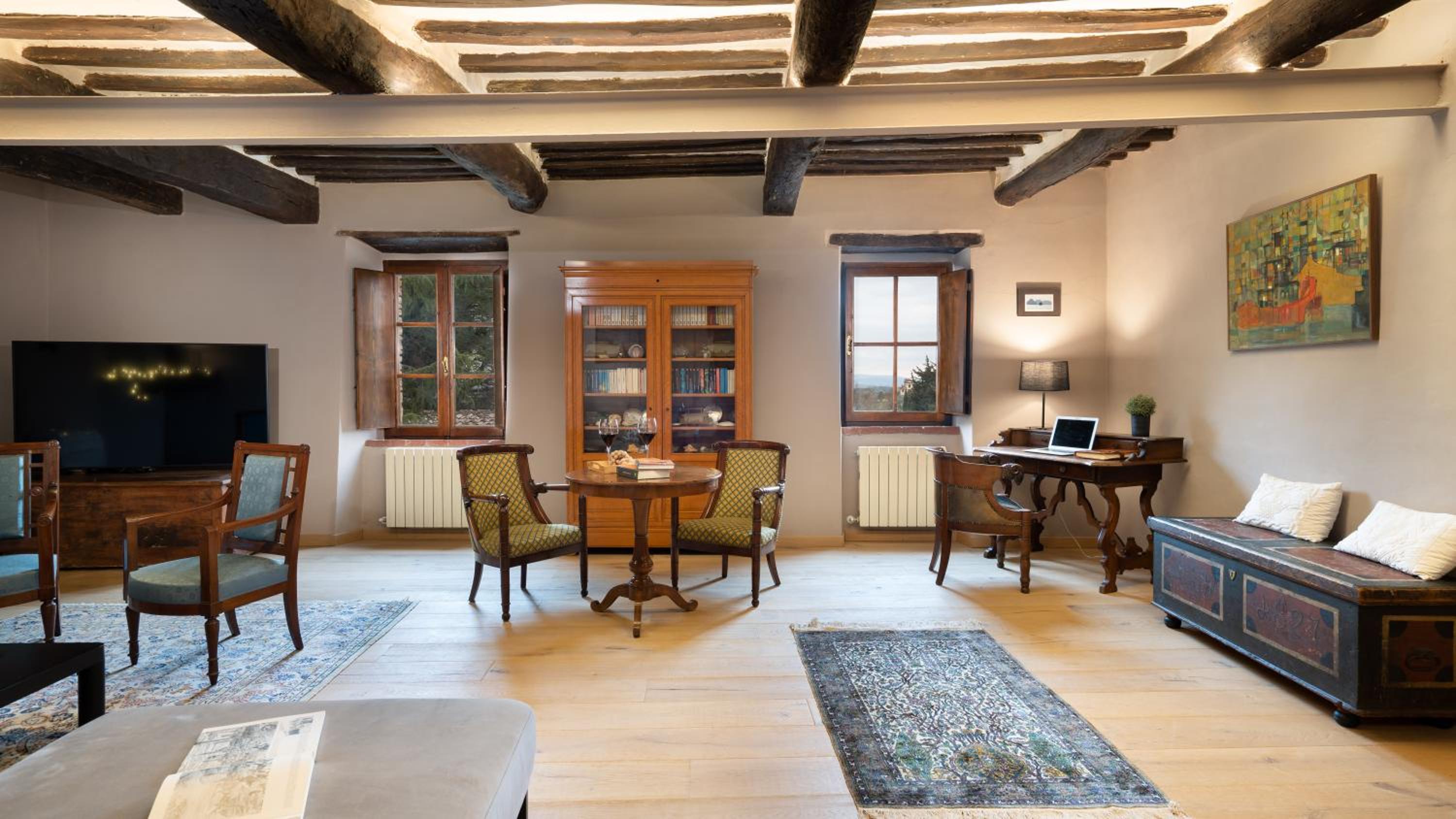 Villa photo 2
